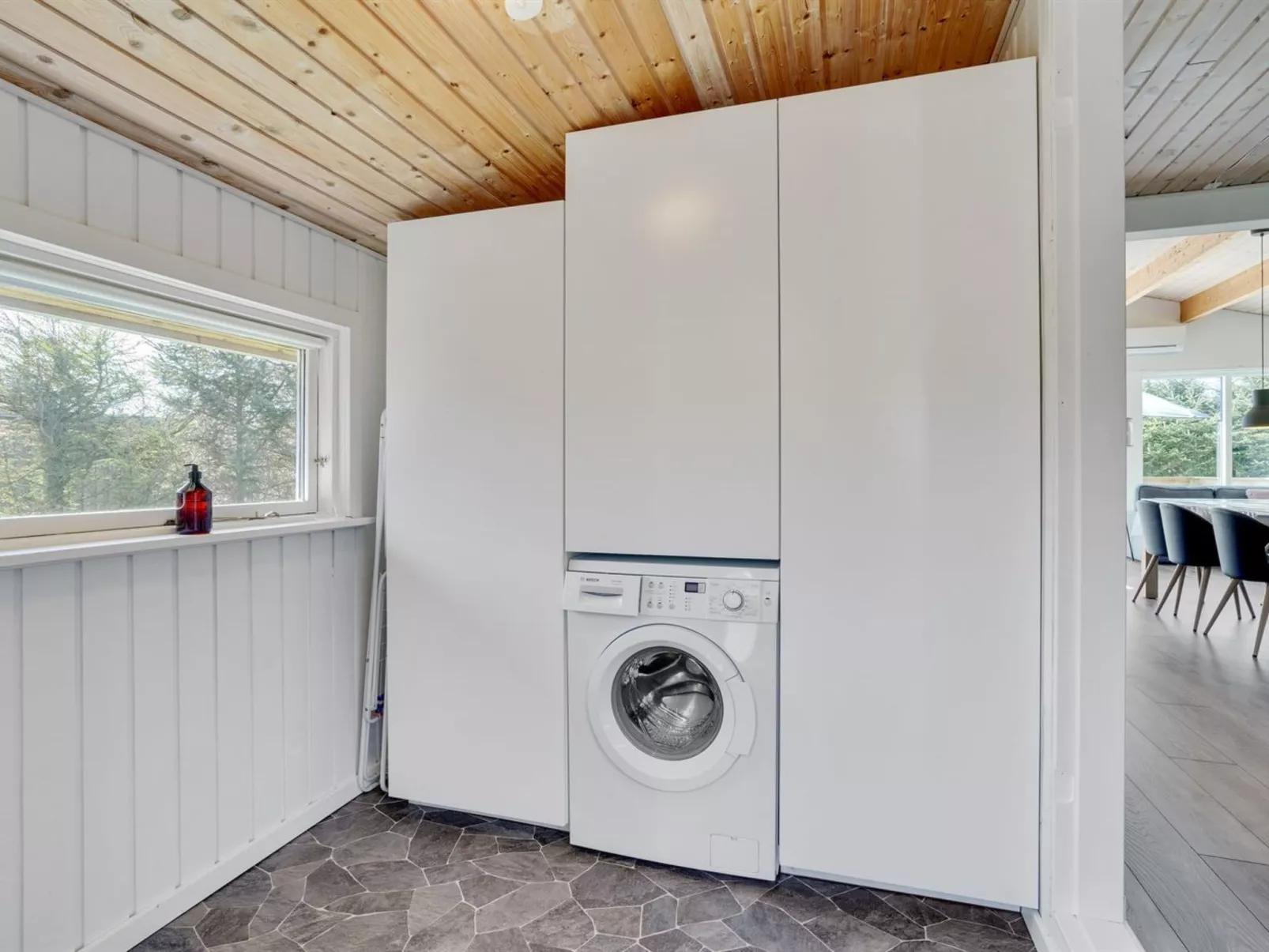 "Matilde" - 400m to the fjord-Binnen