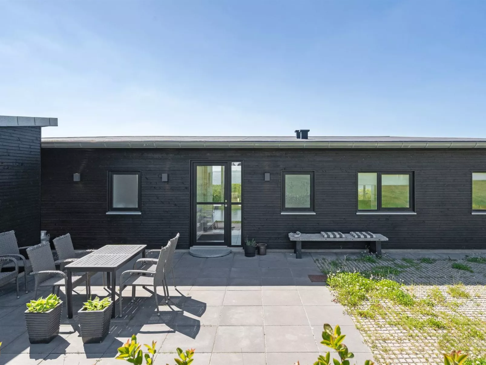 "Anniina" - 200m from the sea-Buiten