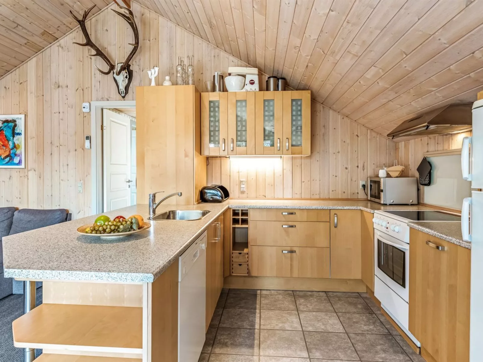 "Sanelma" - 900m from the sea-Binnen