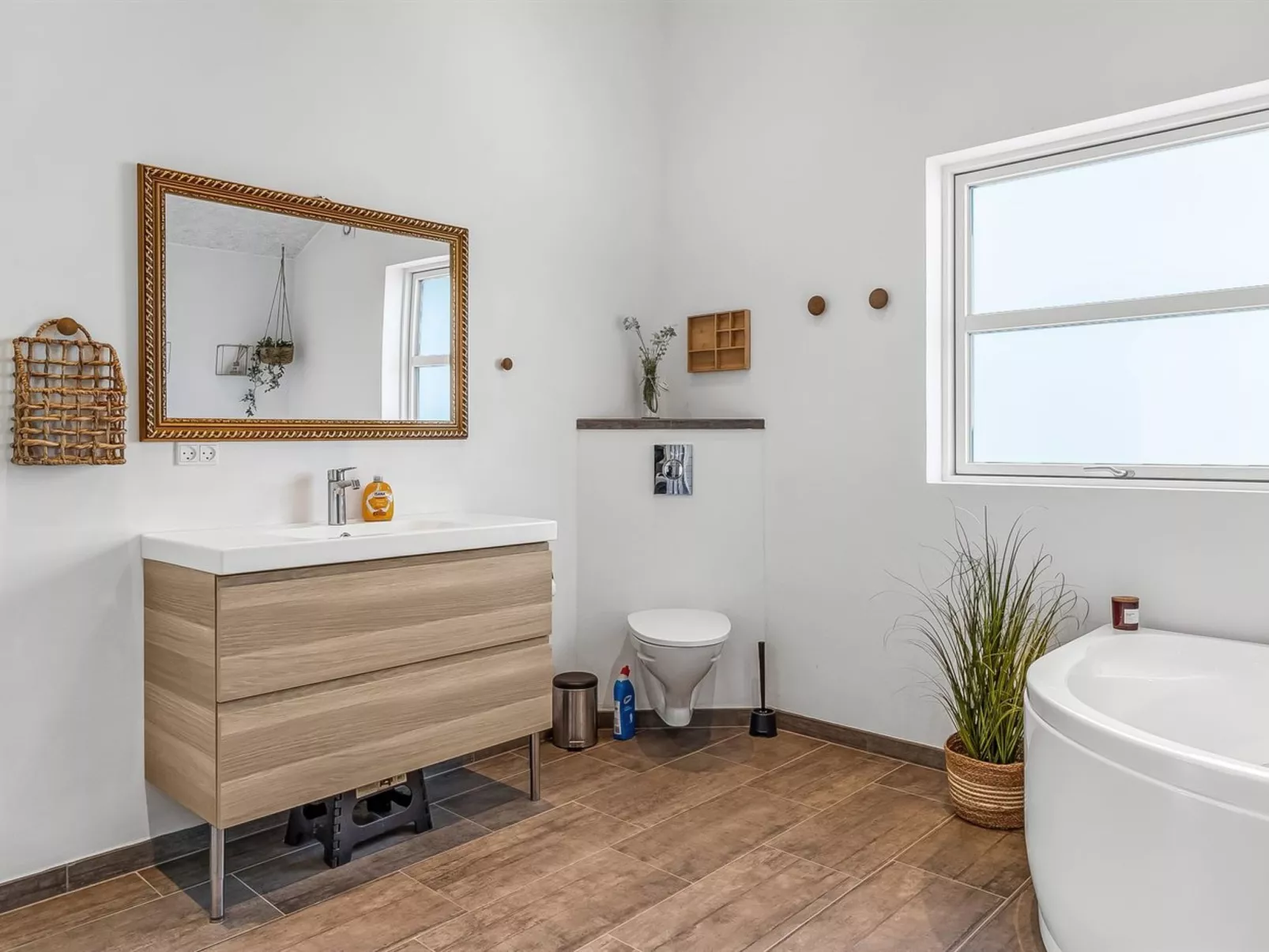 "Minke" - 2.2km from the sea-Binnen