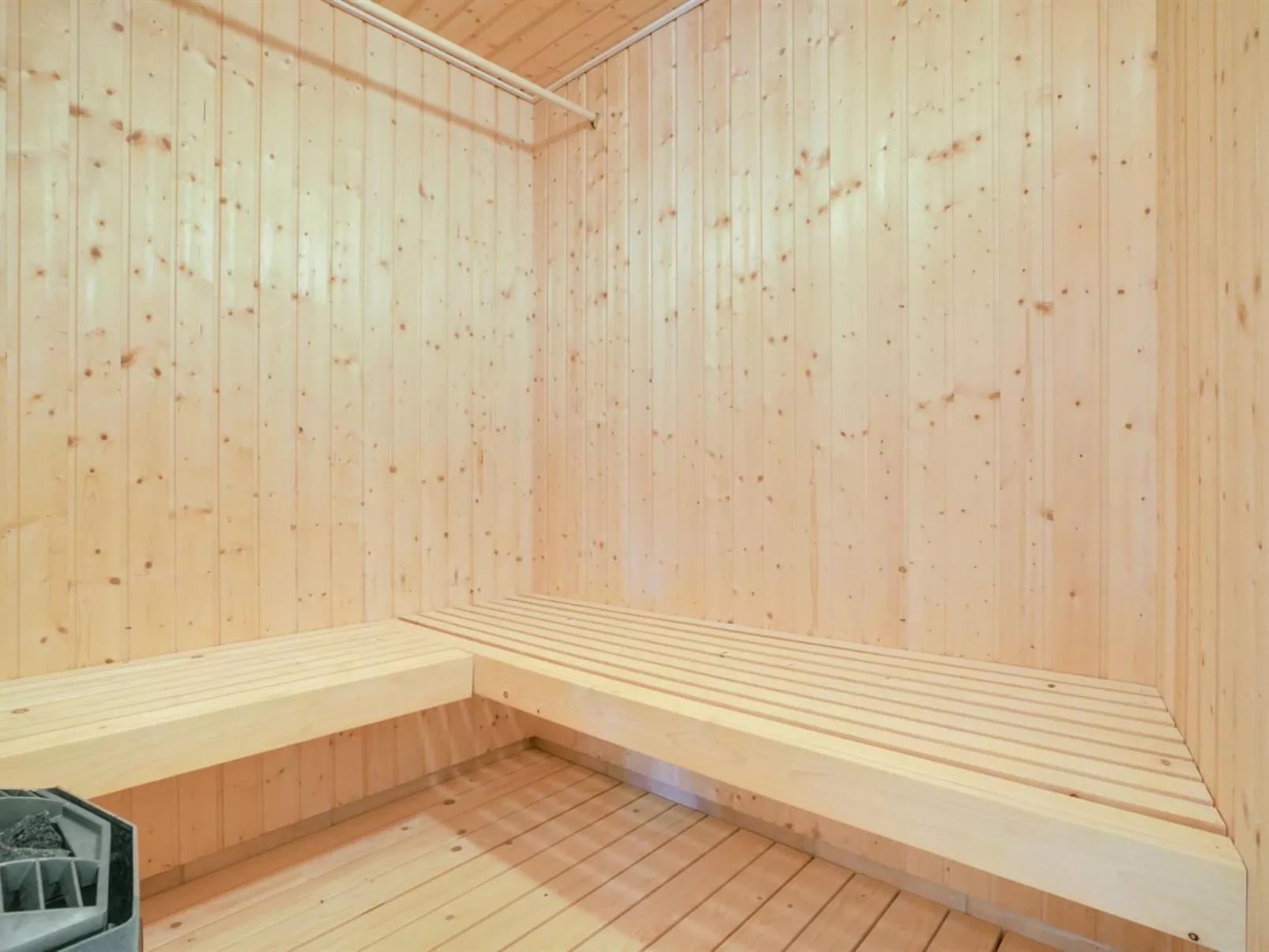 "Henriete" - 3.5km from the sea-Binnen