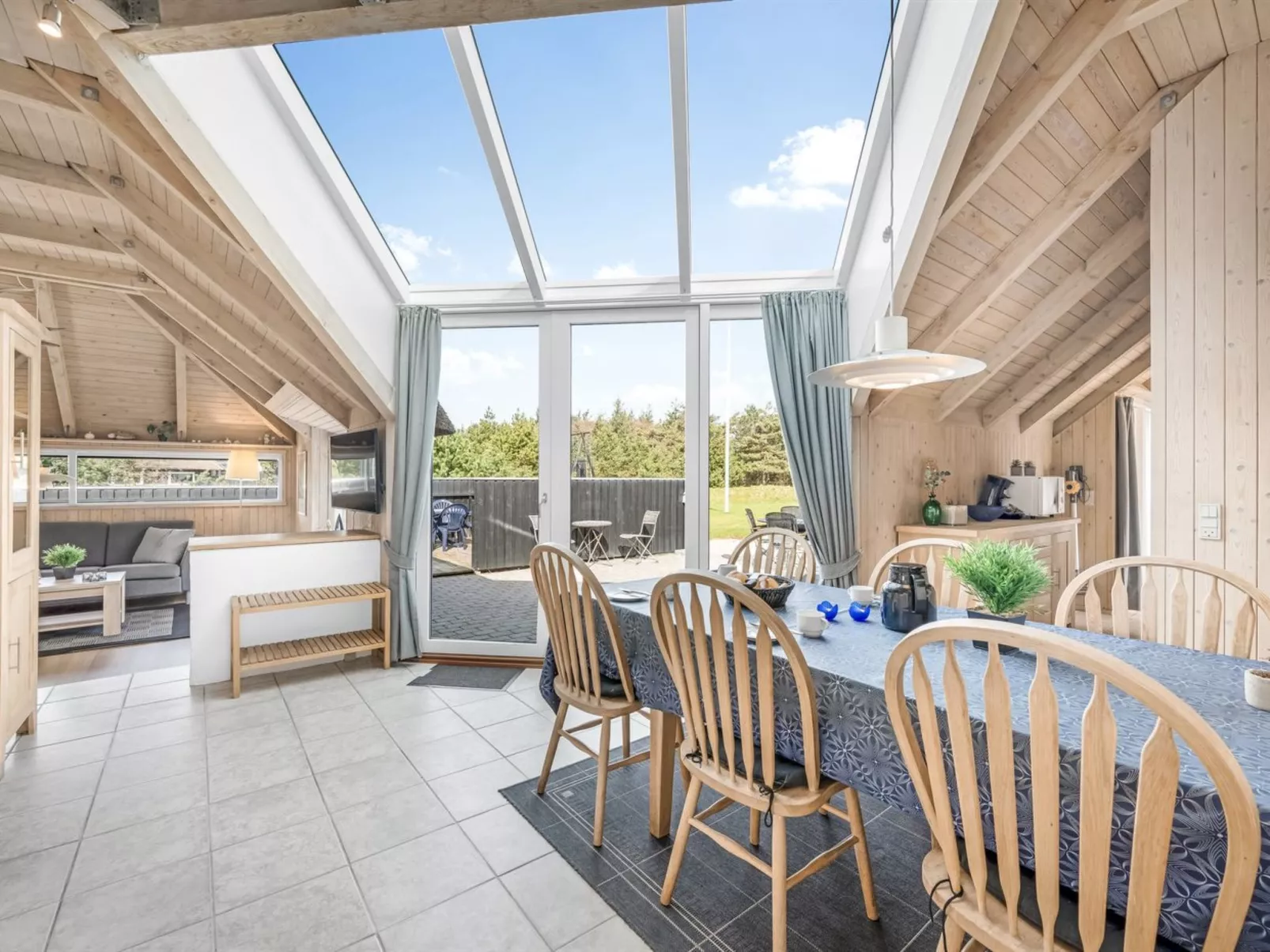 "Hothbrod" - 1.2km from the sea-Binnen