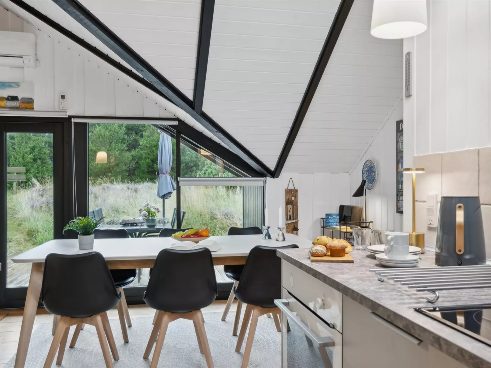 "Torbjörn" - 1.1km from the sea-Binnen