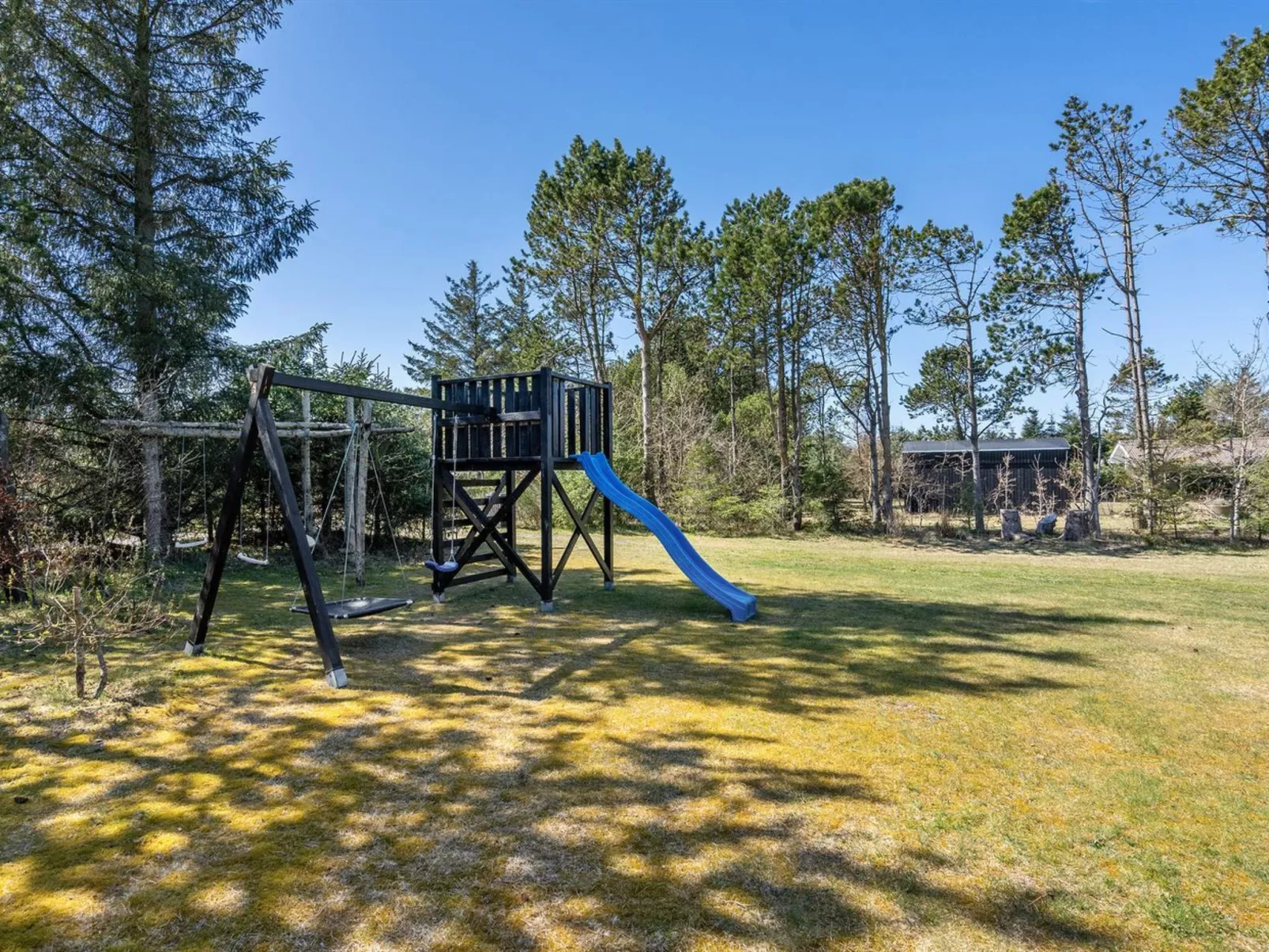 "Akka" - 2km from the sea-Buiten