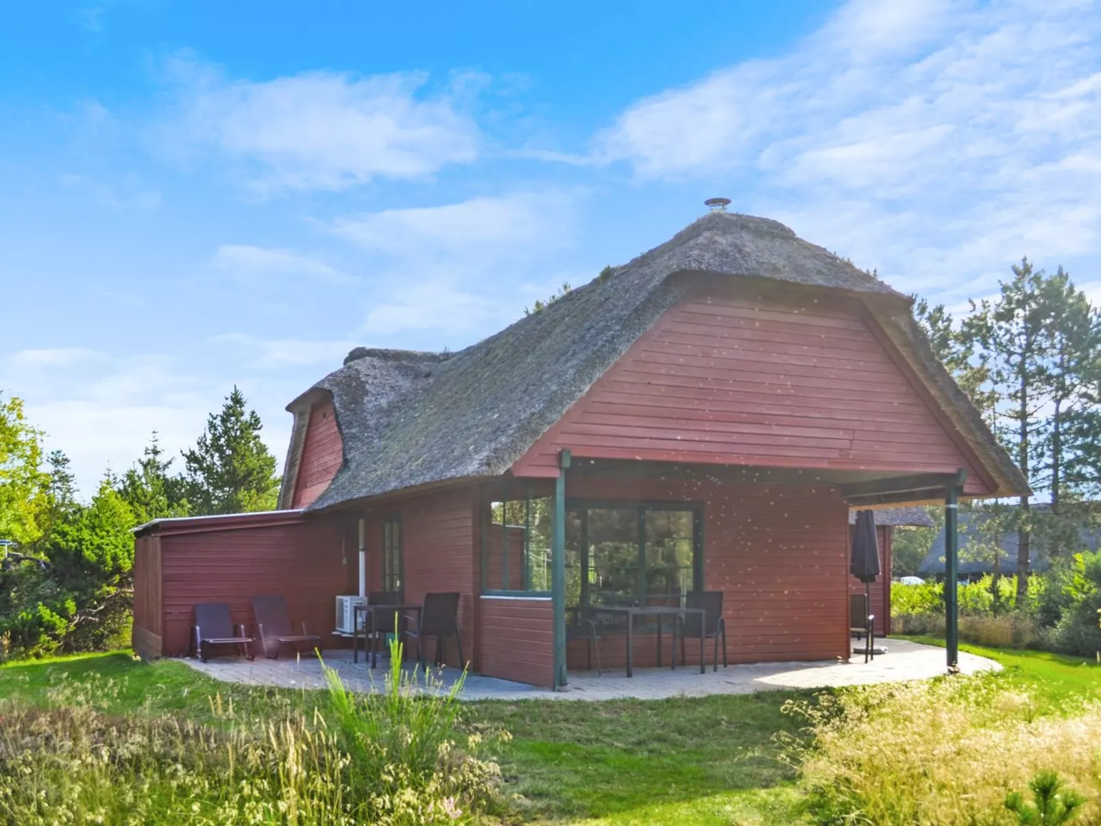 "Eilika" - 3.6km from the sea-Buiten
