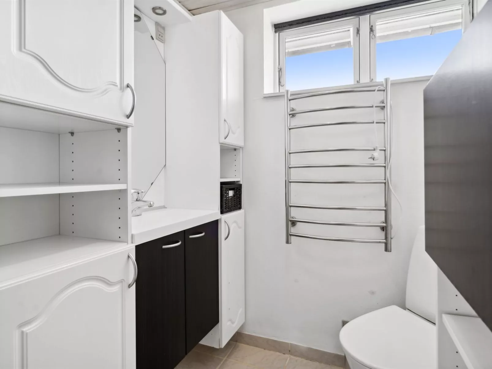 "Mena" - 200m from the sea-Binnen