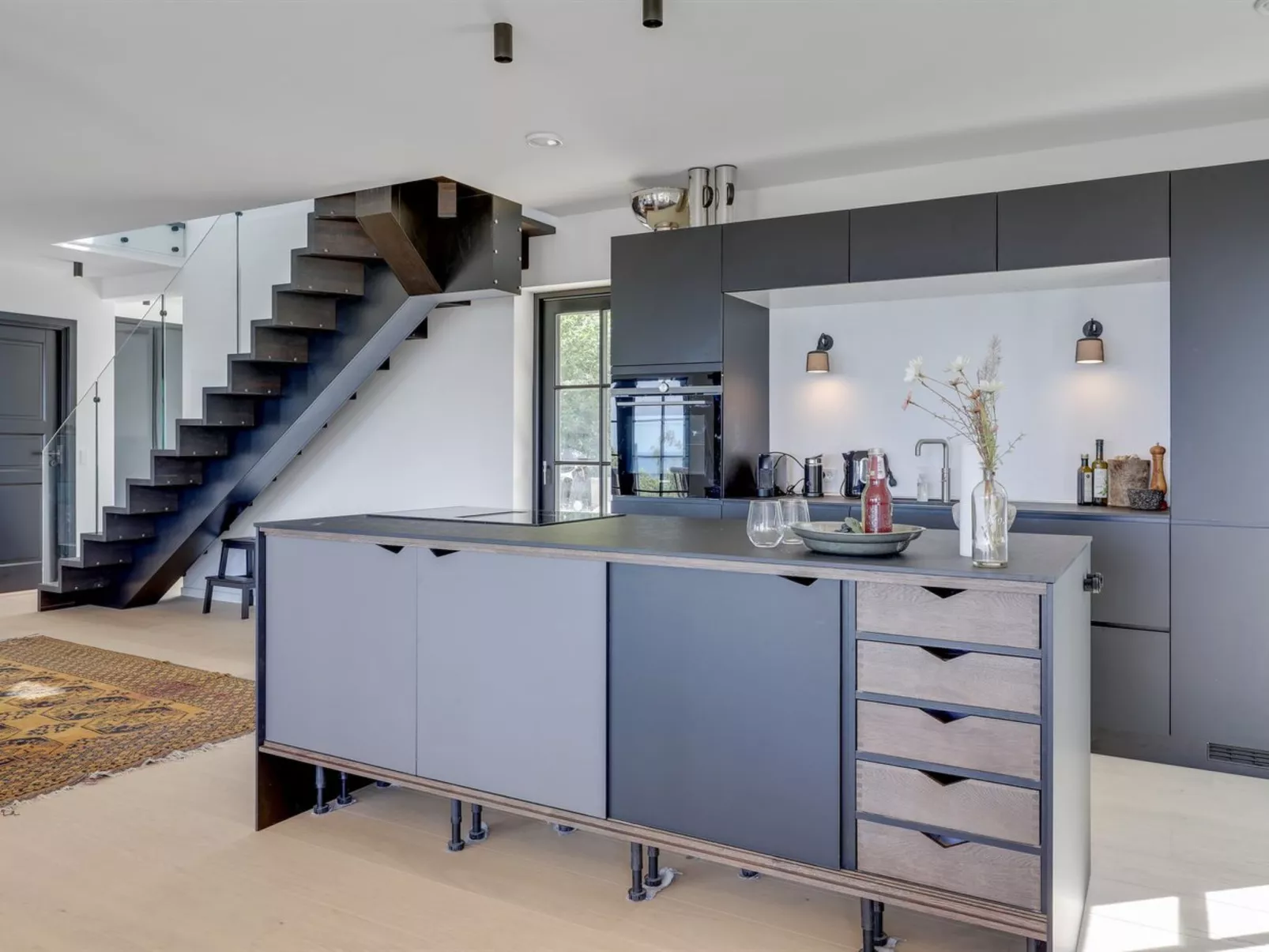 "Thormoth" - 200m from the sea-Binnen