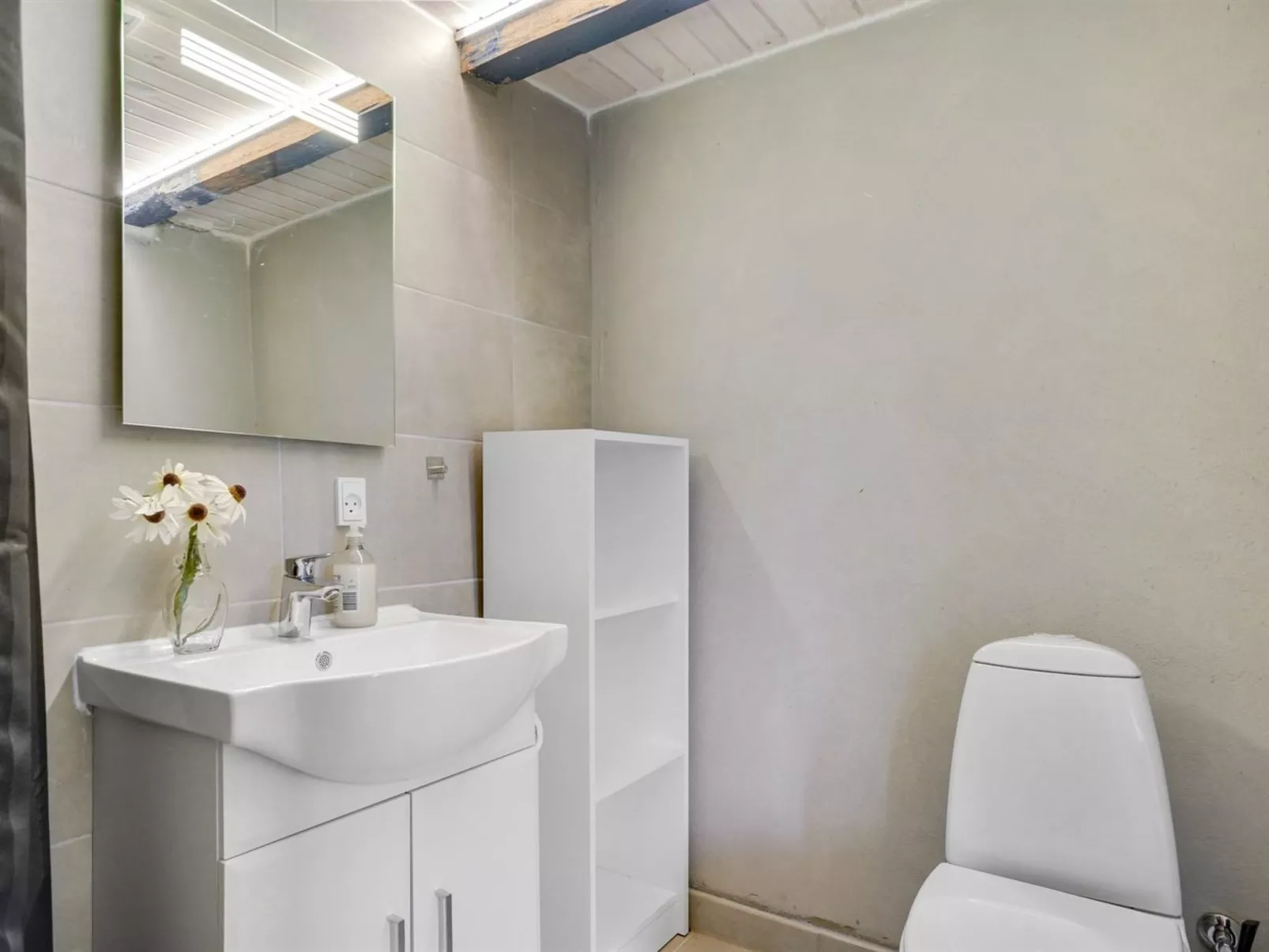 "Thessa" - 900m from the sea-Binnen