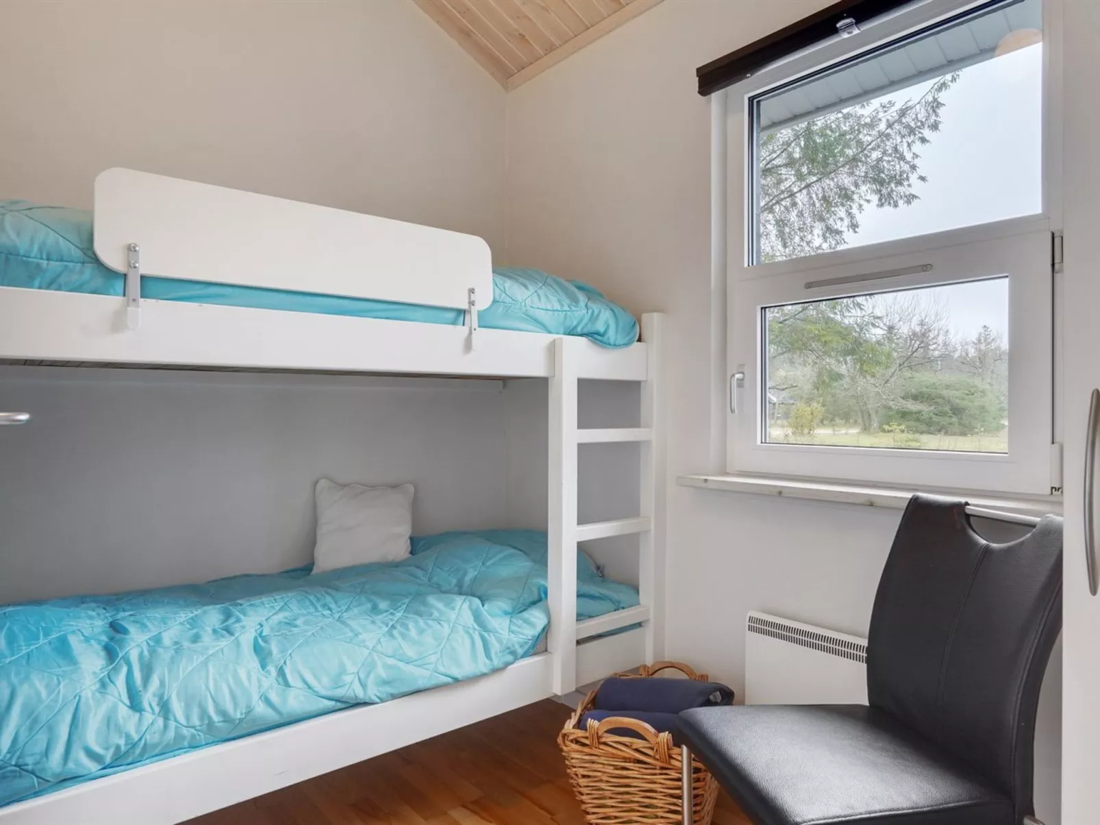 "Talula" - 350m from the sea-Binnen