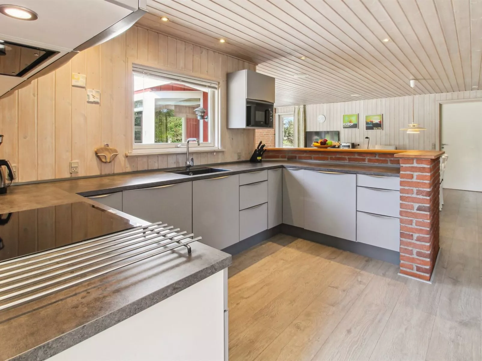 "Harthwik" - 1km from the sea-Binnen