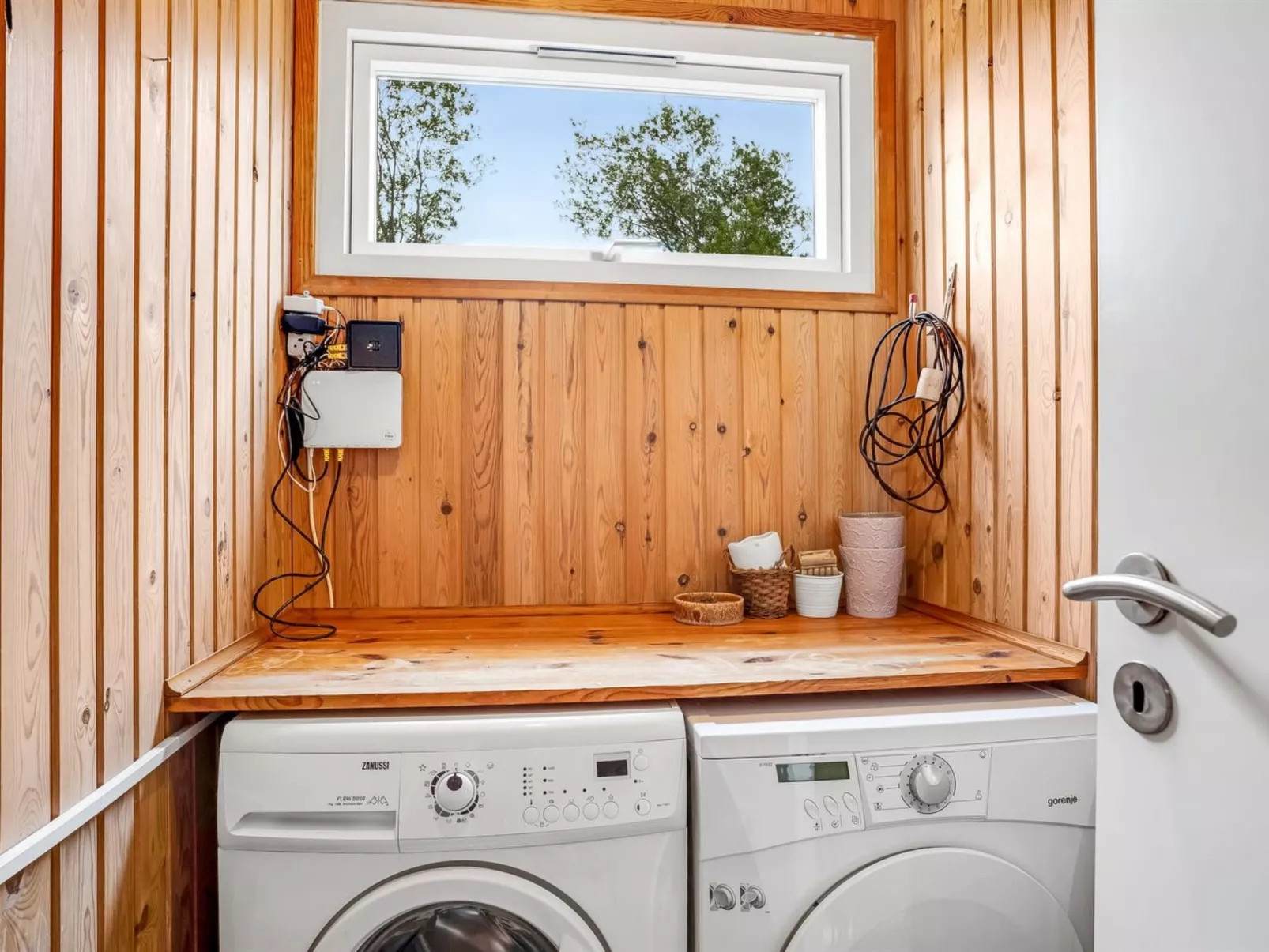 "Sverker" - 300m from the sea-Binnen