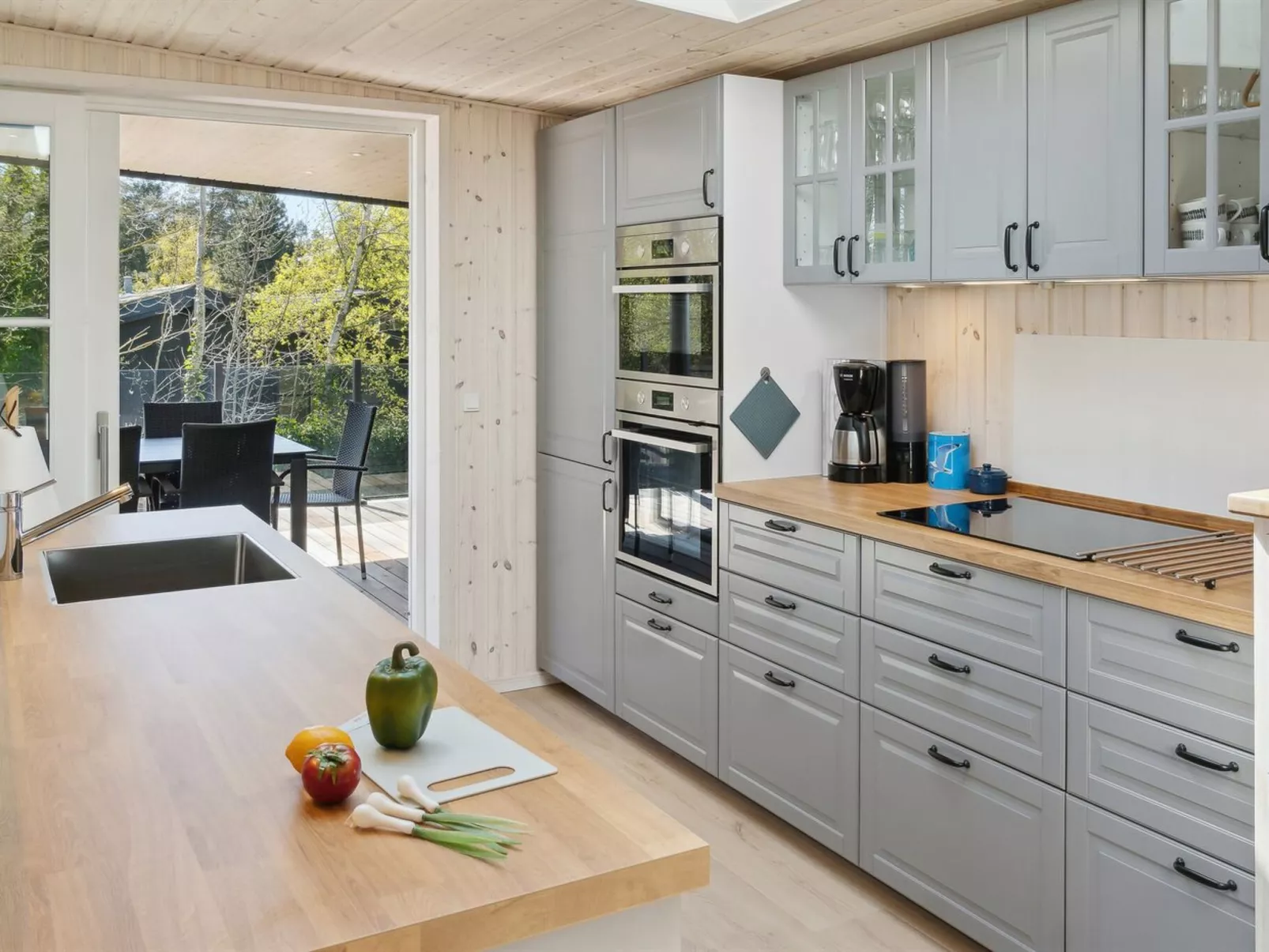 "Engli" - 90m from the sea-Binnen