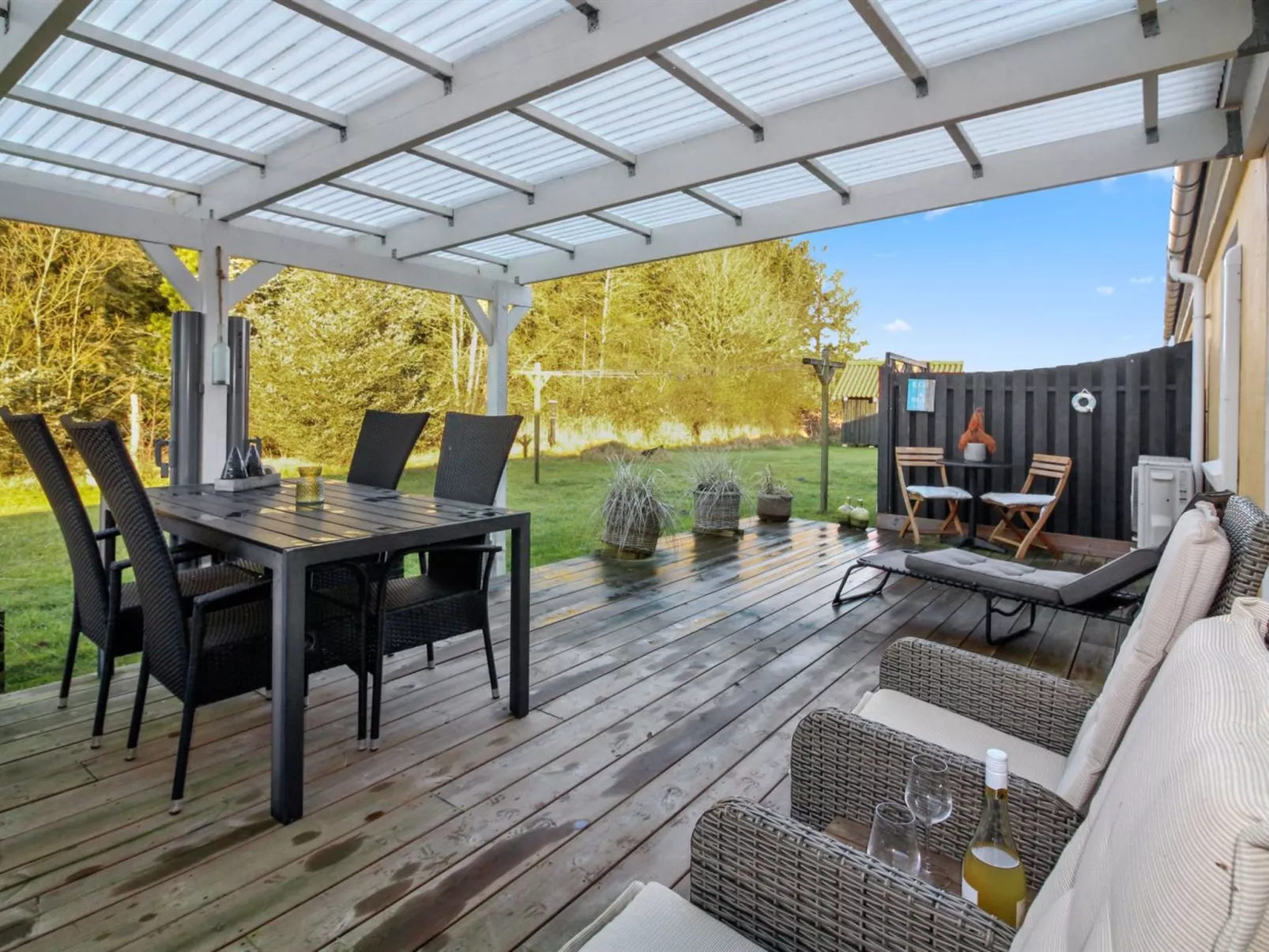 "Oddi" - 900m from the sea-Buiten