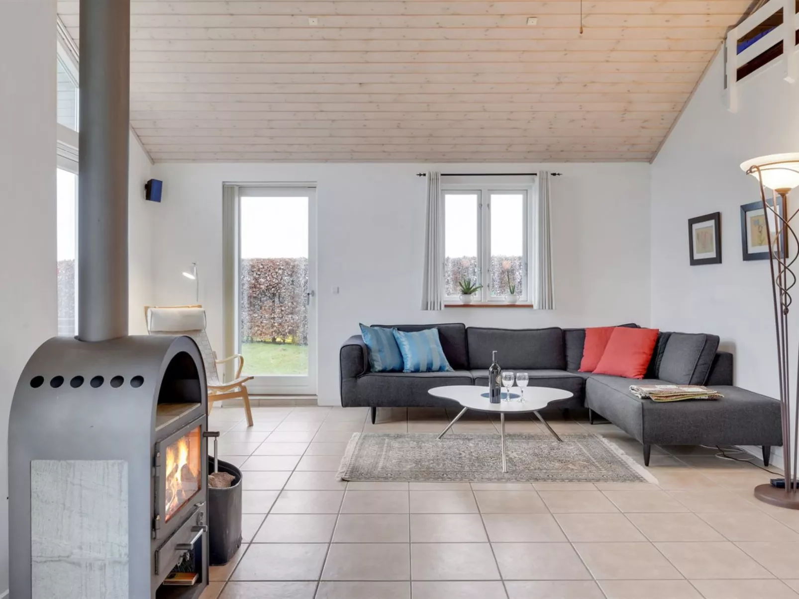 "Annesophie" - 300m to the fjord-Binnen