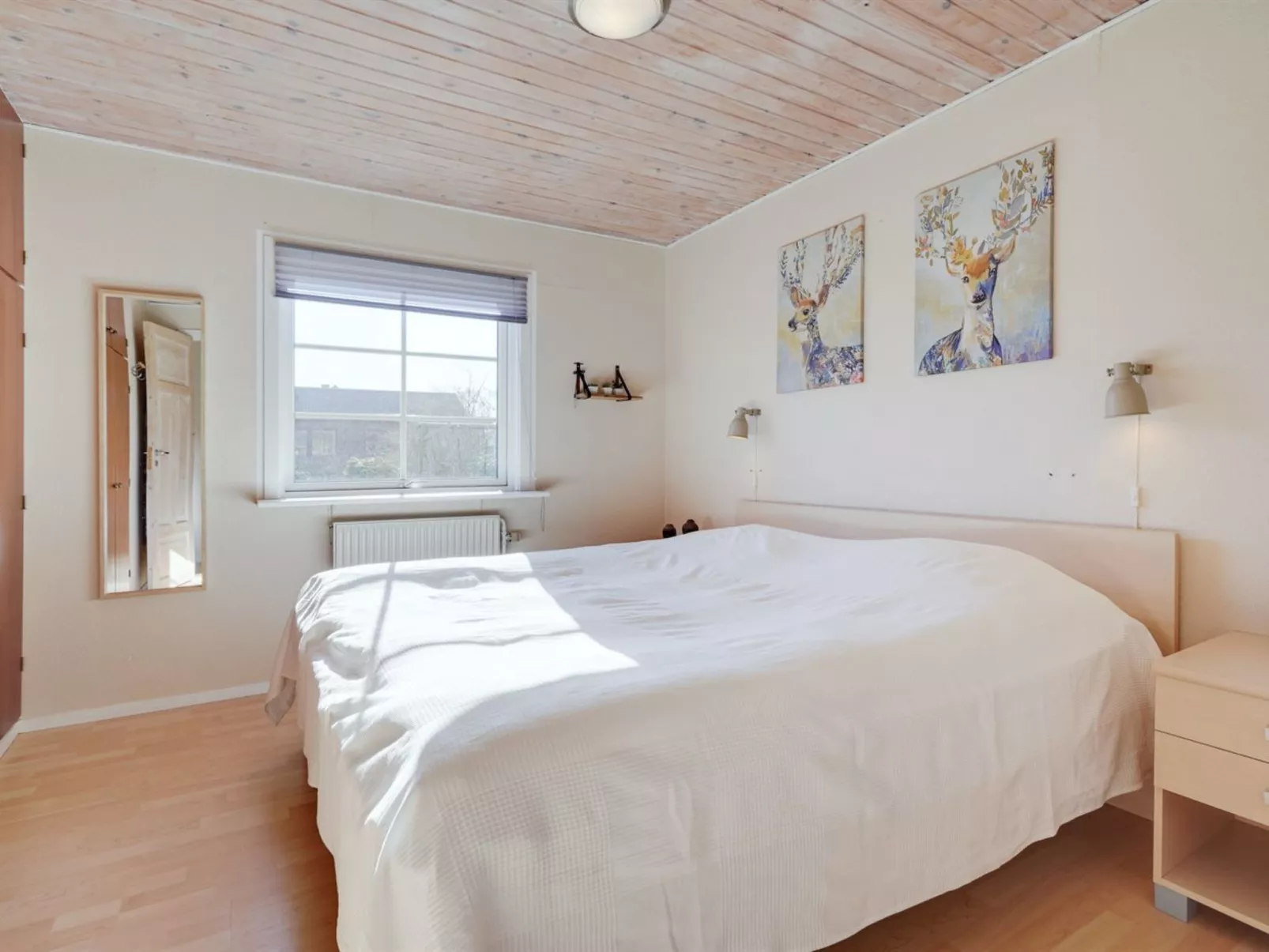 "Harrieth" - 16km from the sea-Binnen