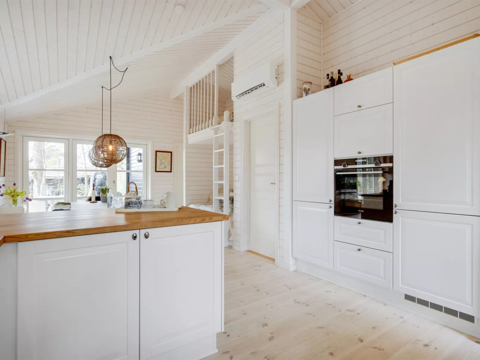 "Anar" - 900m from the sea-Binnen