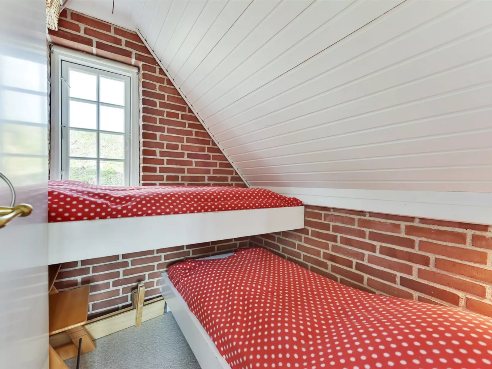 "Dordi" - 300m from the sea-Binnen