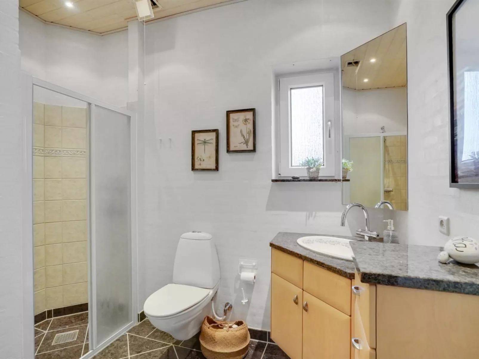 "Fris" - 100m from the sea-Binnen