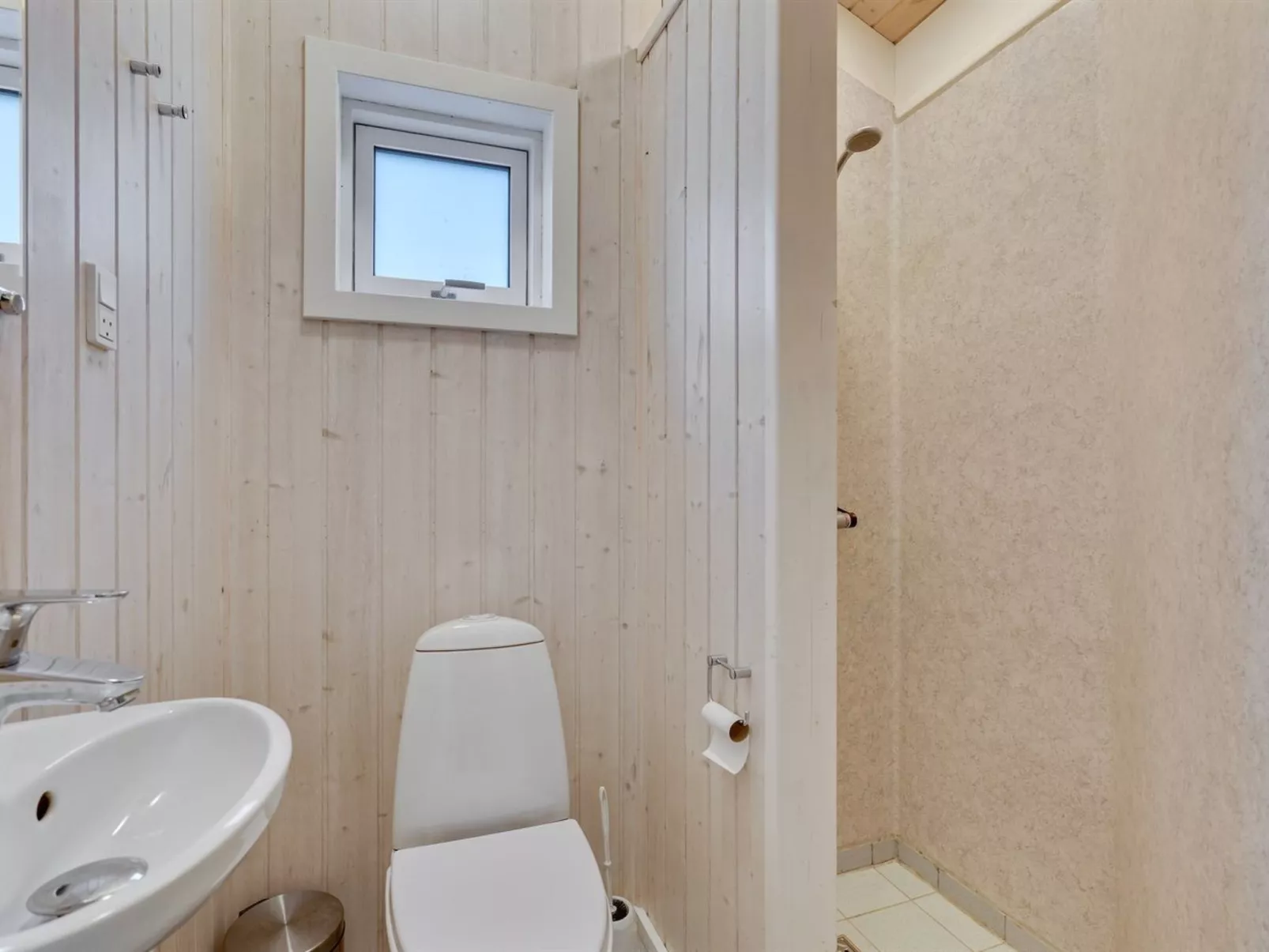 "Rik" - 350m from the sea-Binnen