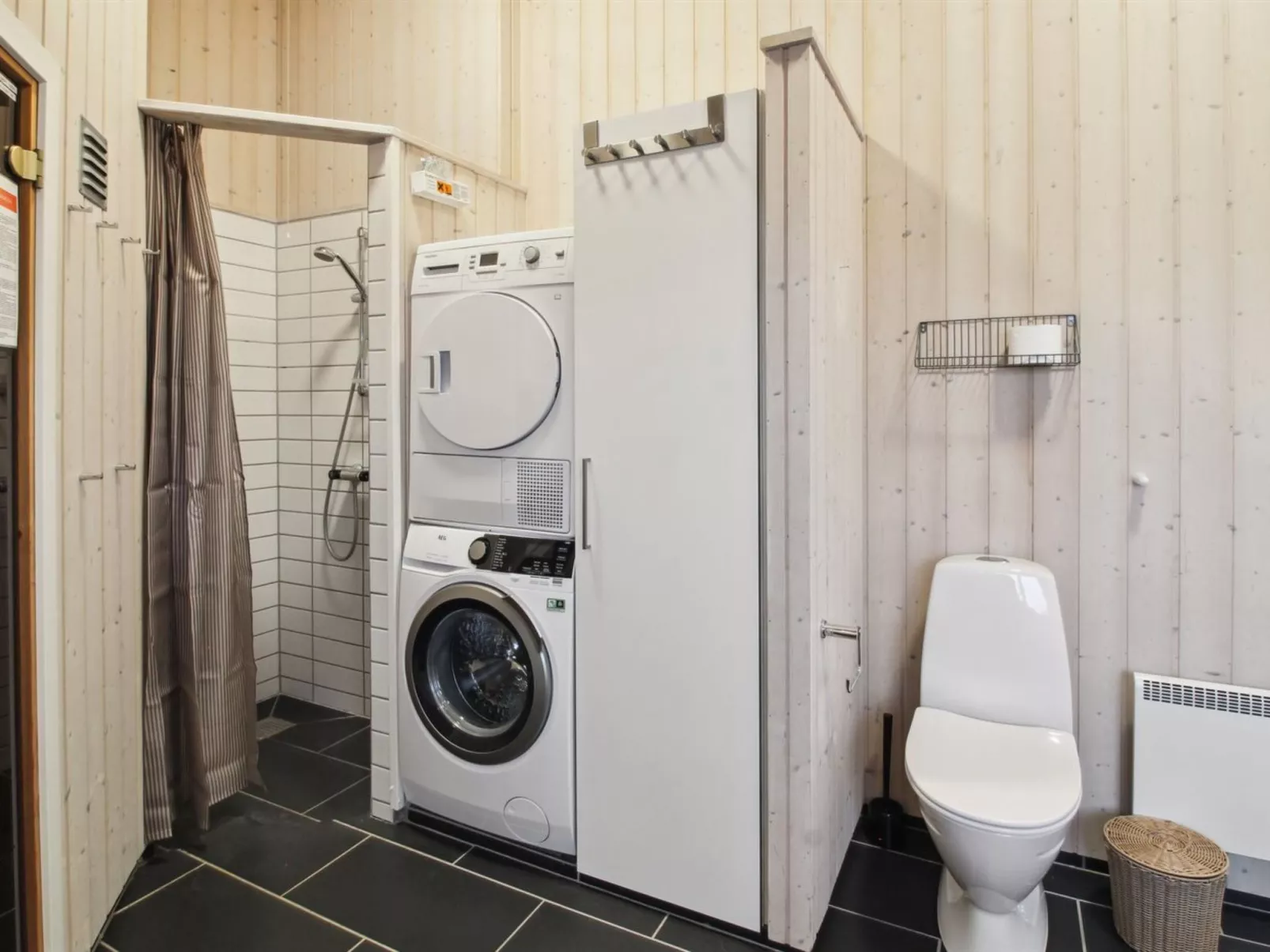 "Tiane" - 800m from the sea-Binnen