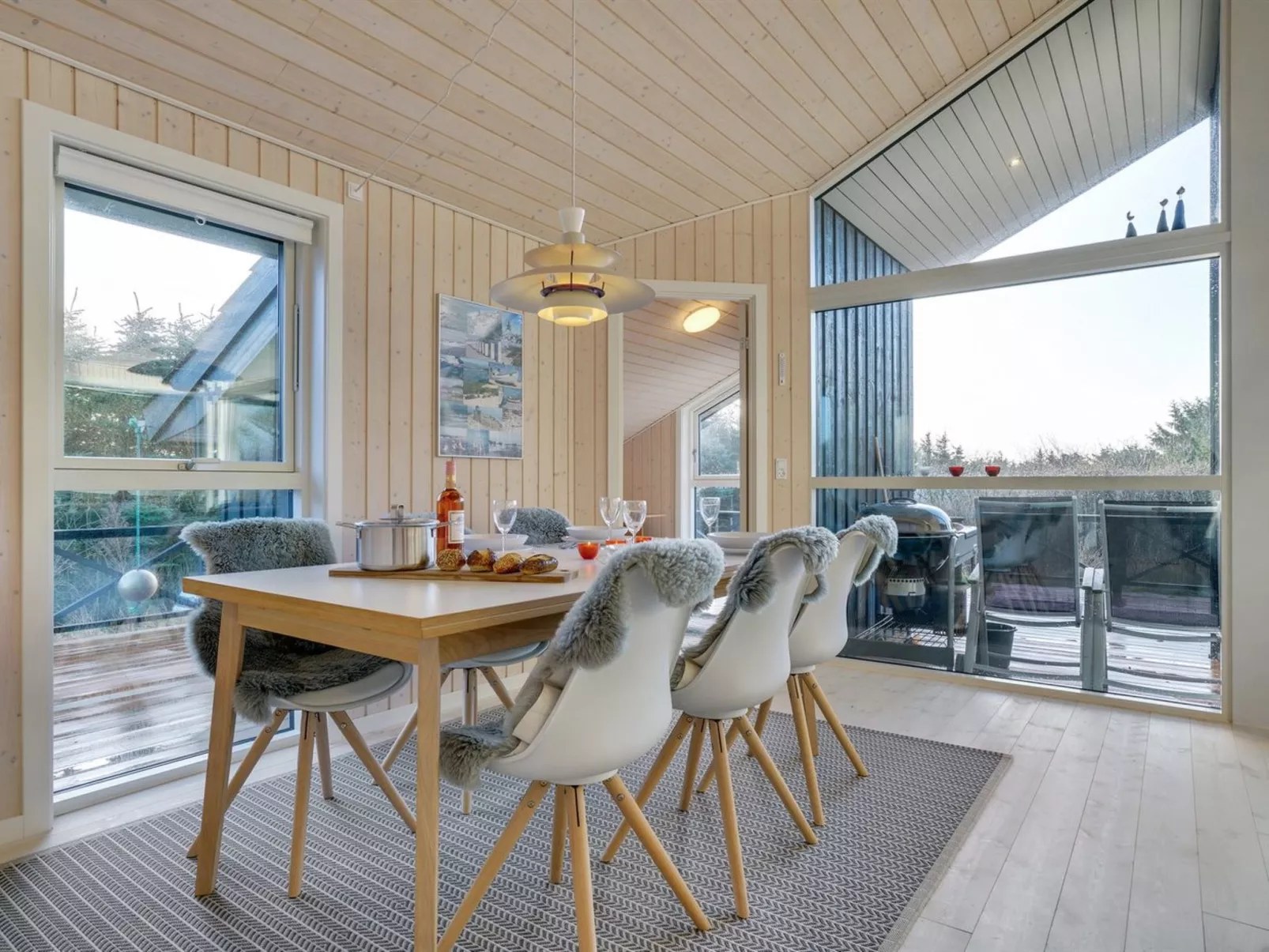 "Tayara" - 300m from the sea-Binnen