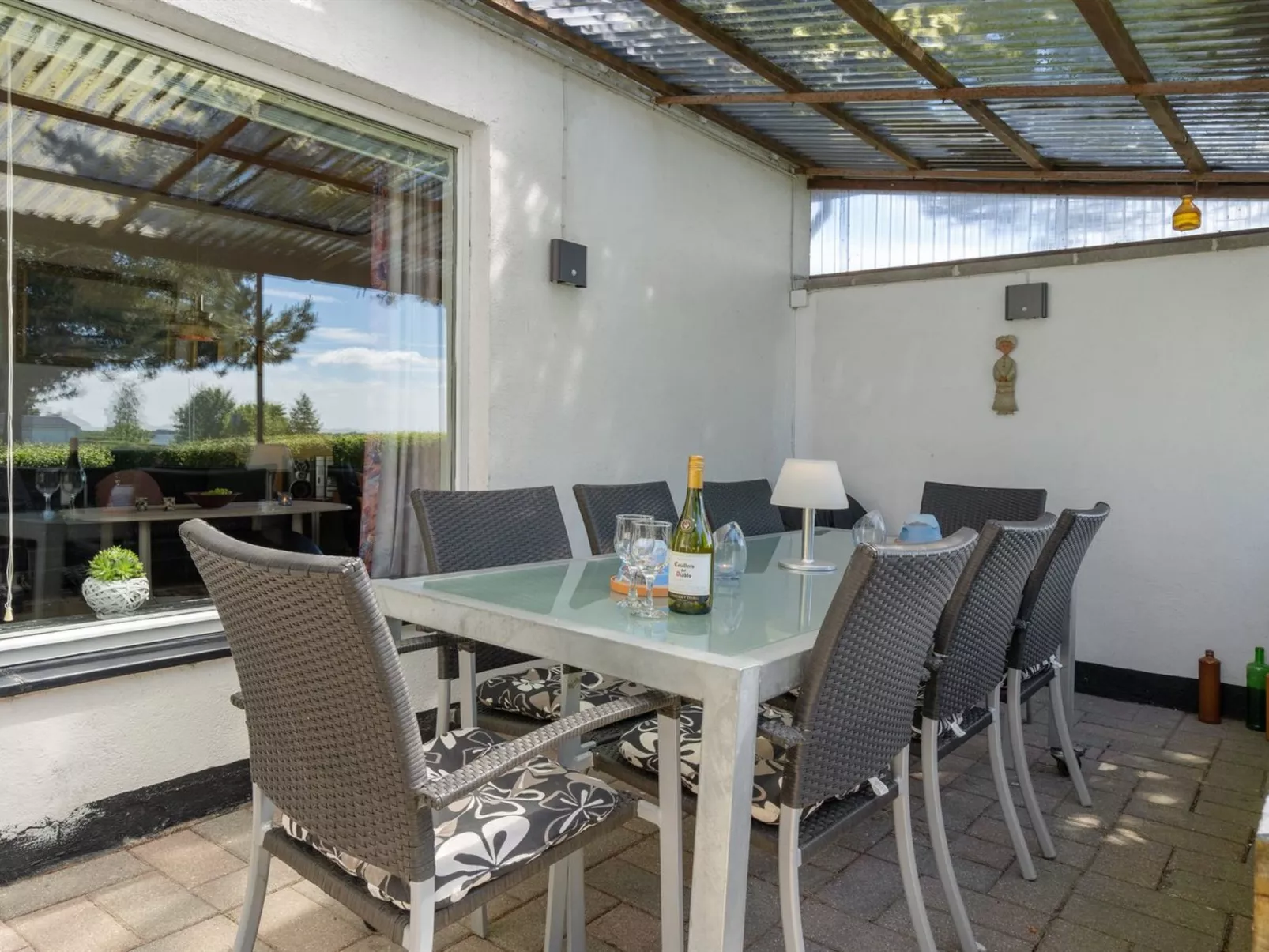 "Slavjanka" - 2km from the sea-Buiten