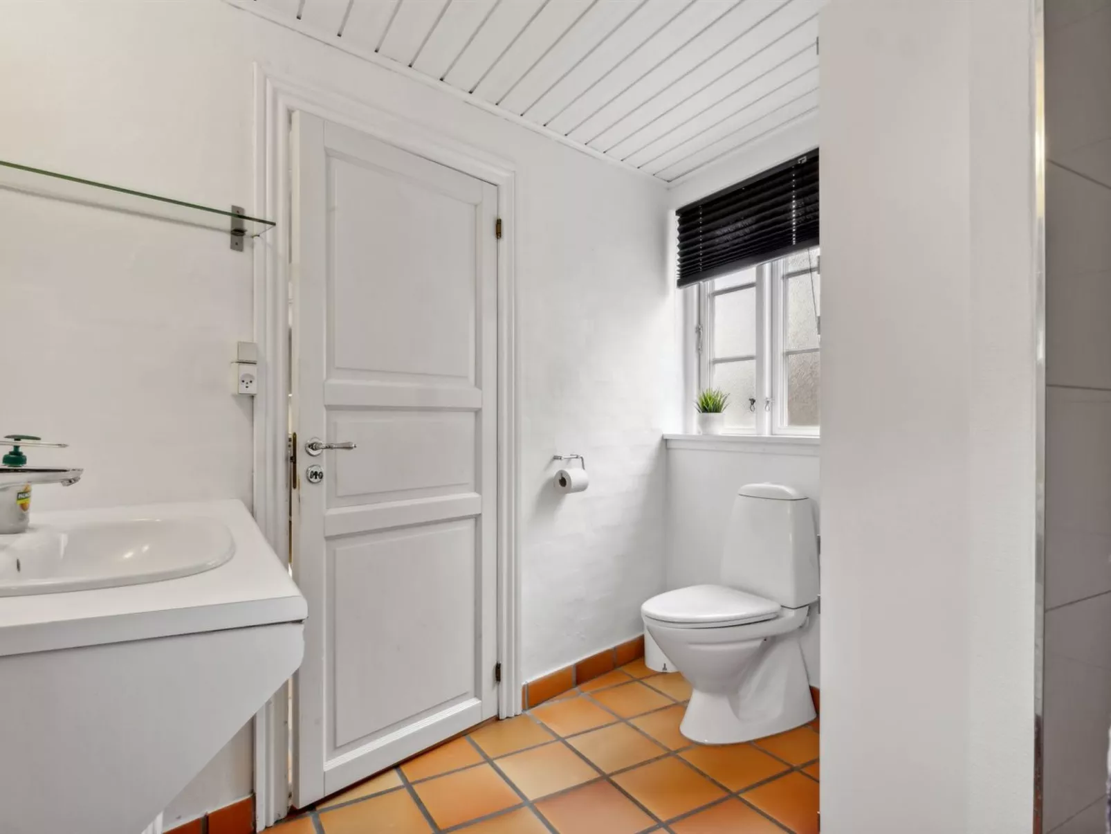 "Zezilie" - 500m from the sea-Binnen