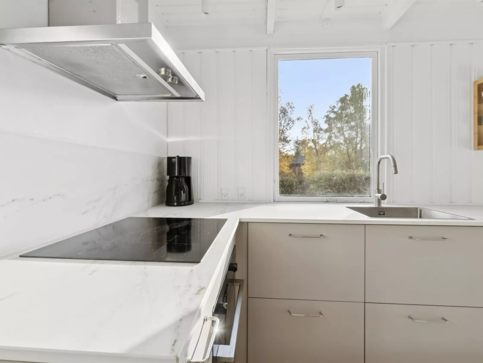 "Anni" - 250m from the sea-Binnen