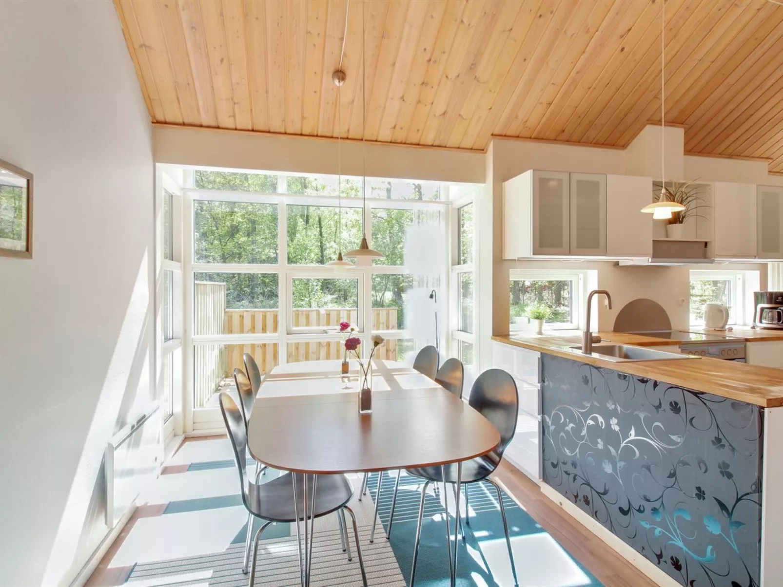 "Verner" - 500m from the sea-Binnen