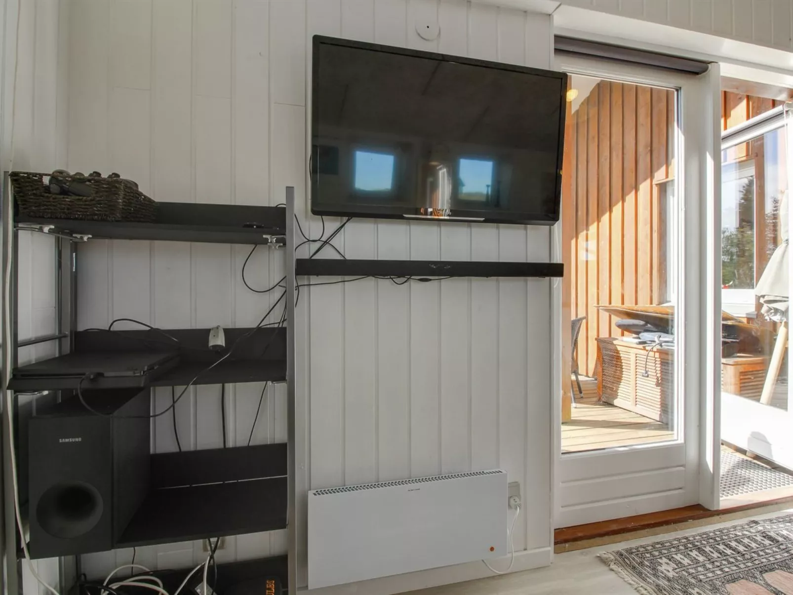 "Harthagunni" - 375m from the sea-Binnen