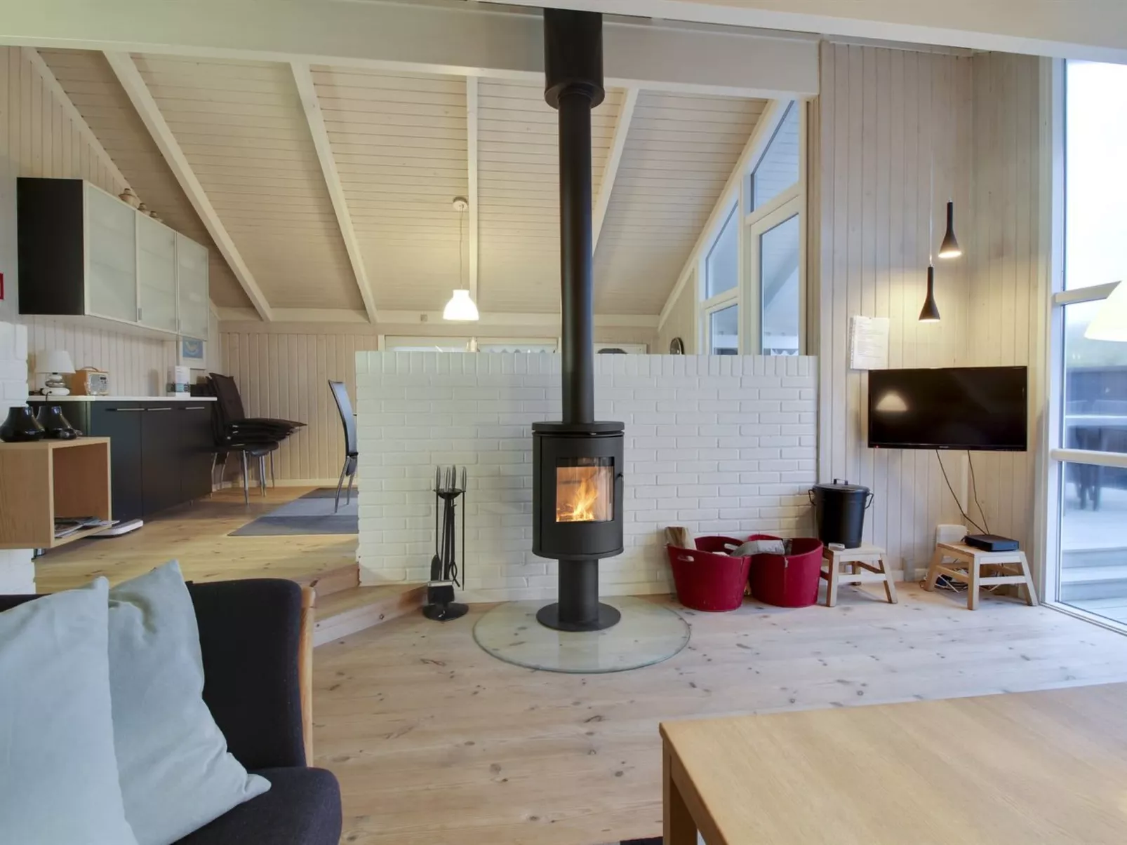 "Alruna" - 150m from the sea-Binnen