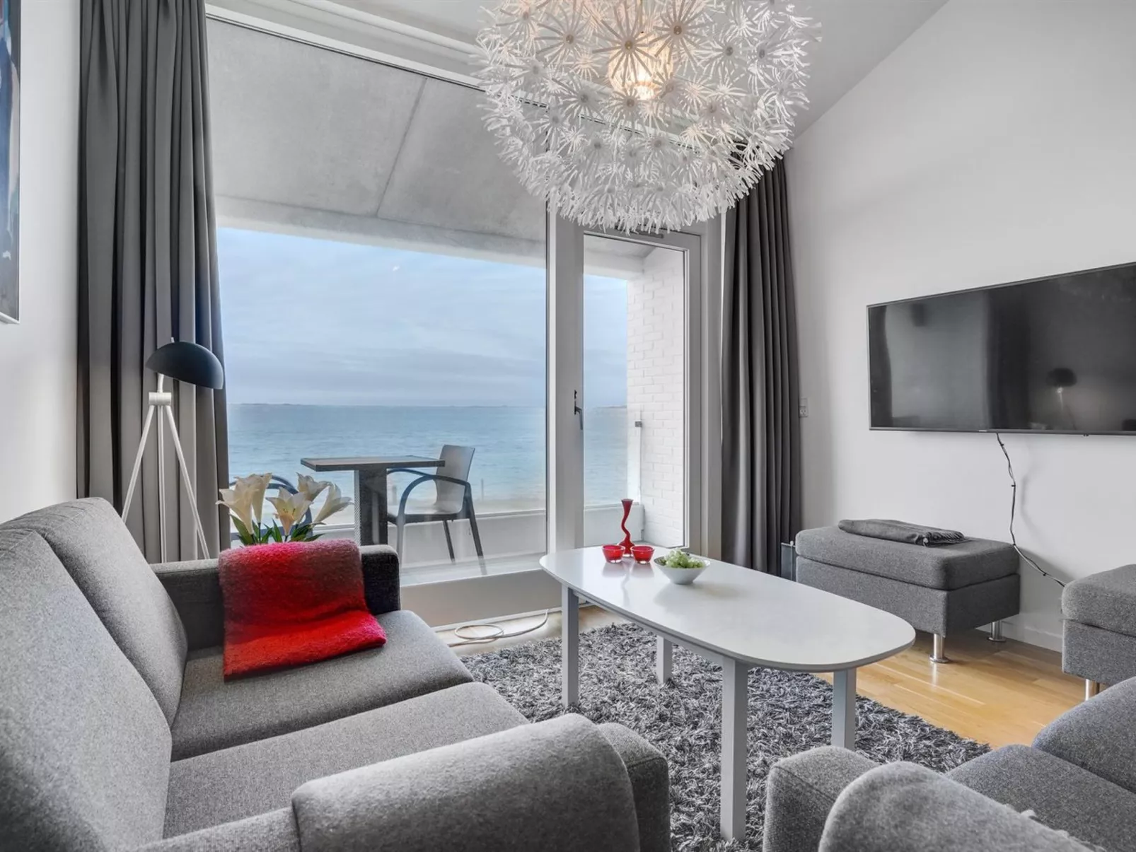 "Elvin" - 20m from the sea-Binnen