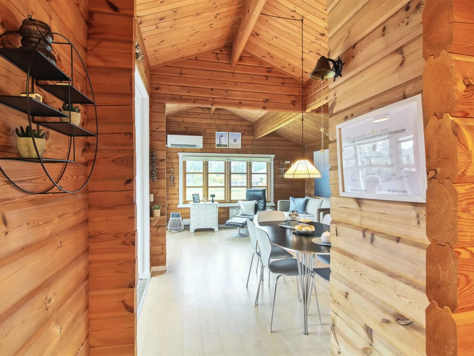 "Awarth" - 500m from the sea-Binnen