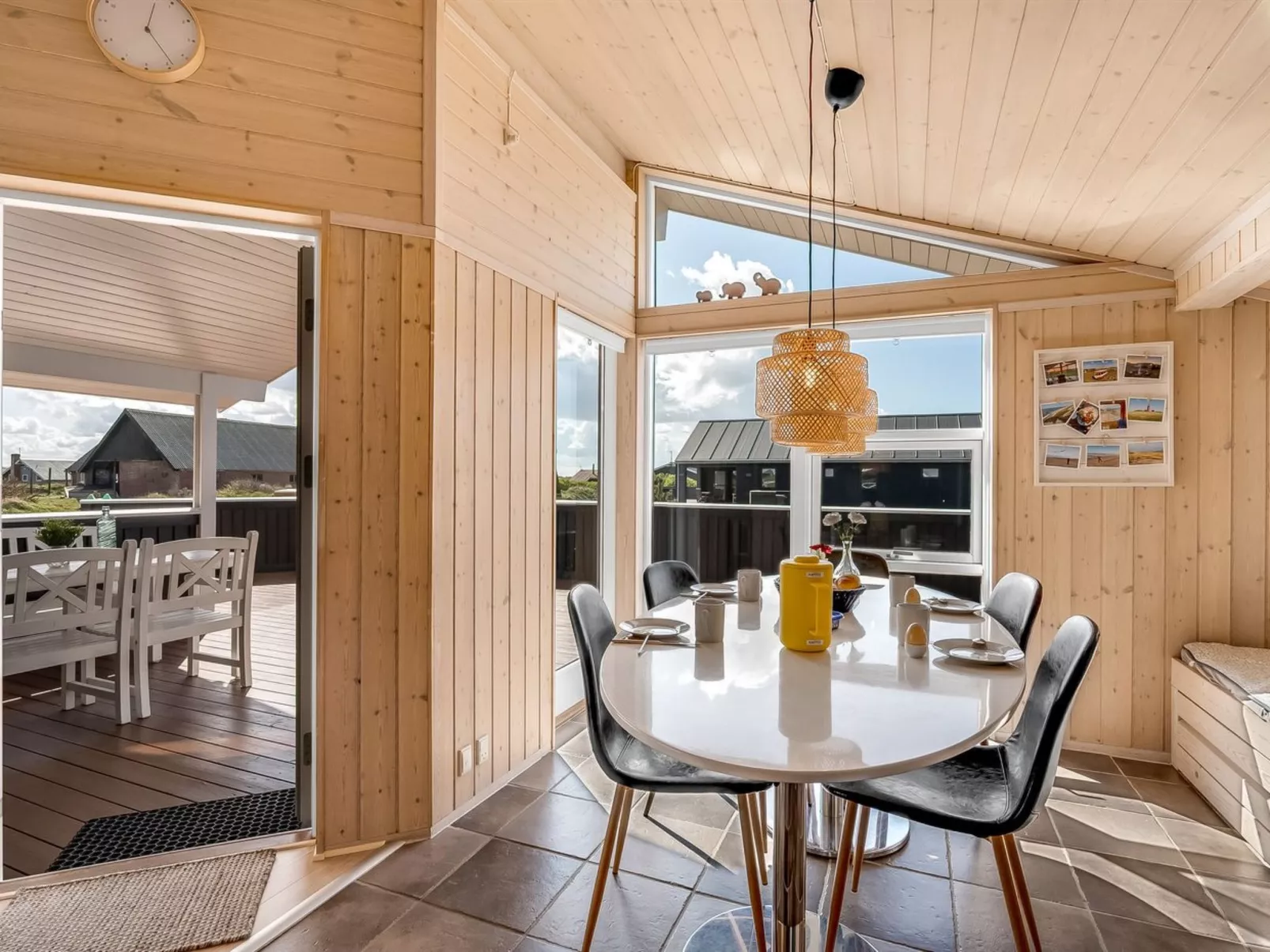 "Floriana" - 650m from the sea-Binnen