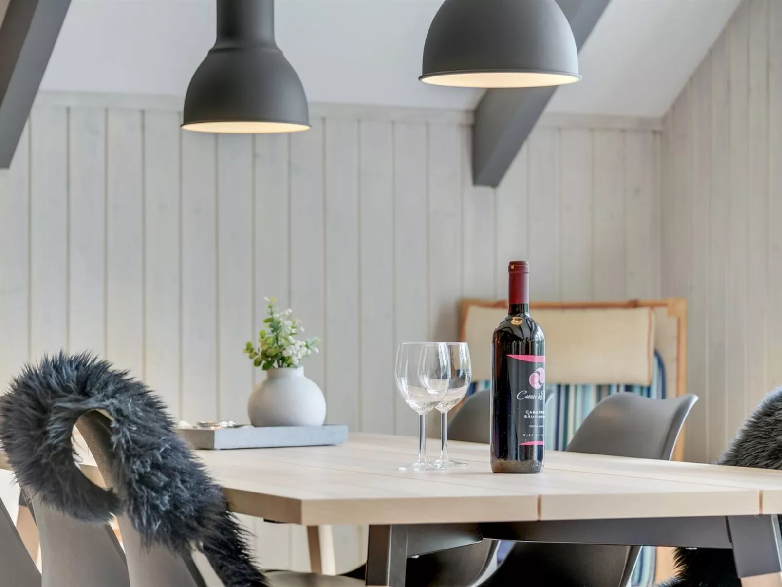 "Gidske" - 300m from the sea-Binnen