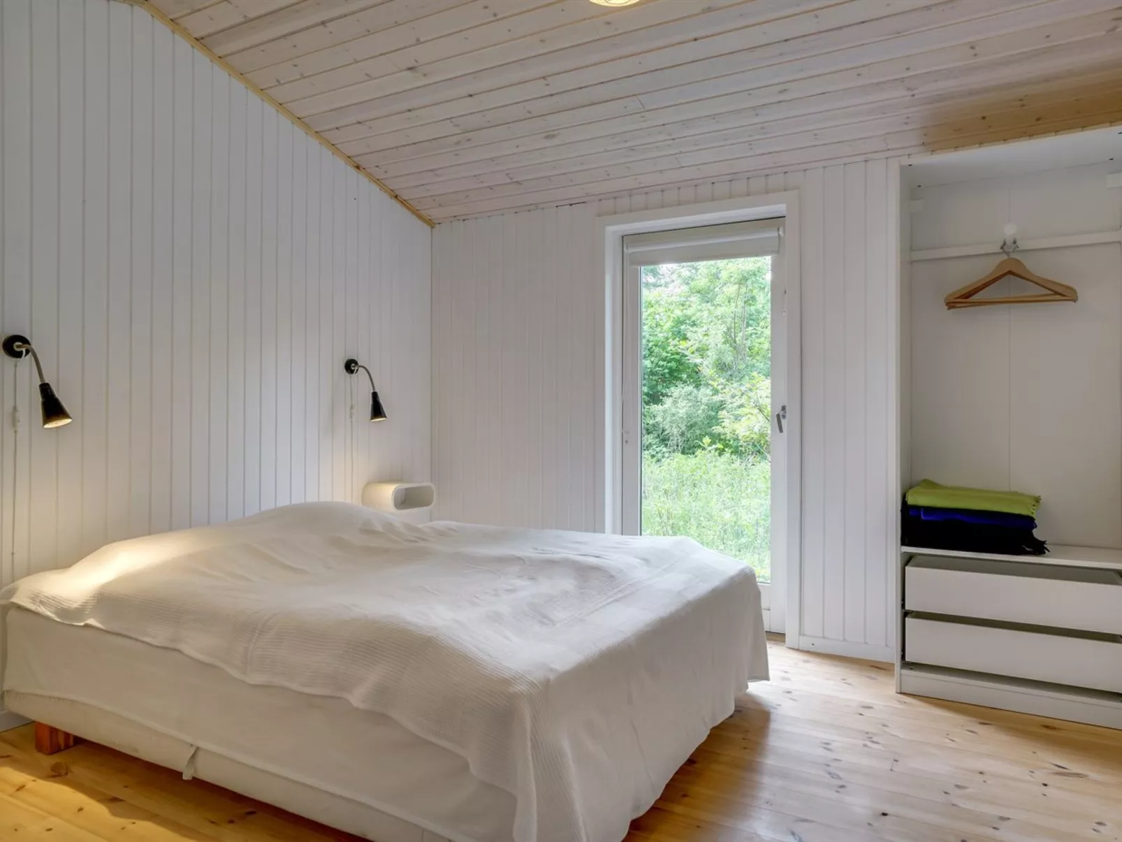 "Lucie" - 1.5km from the sea-Binnen