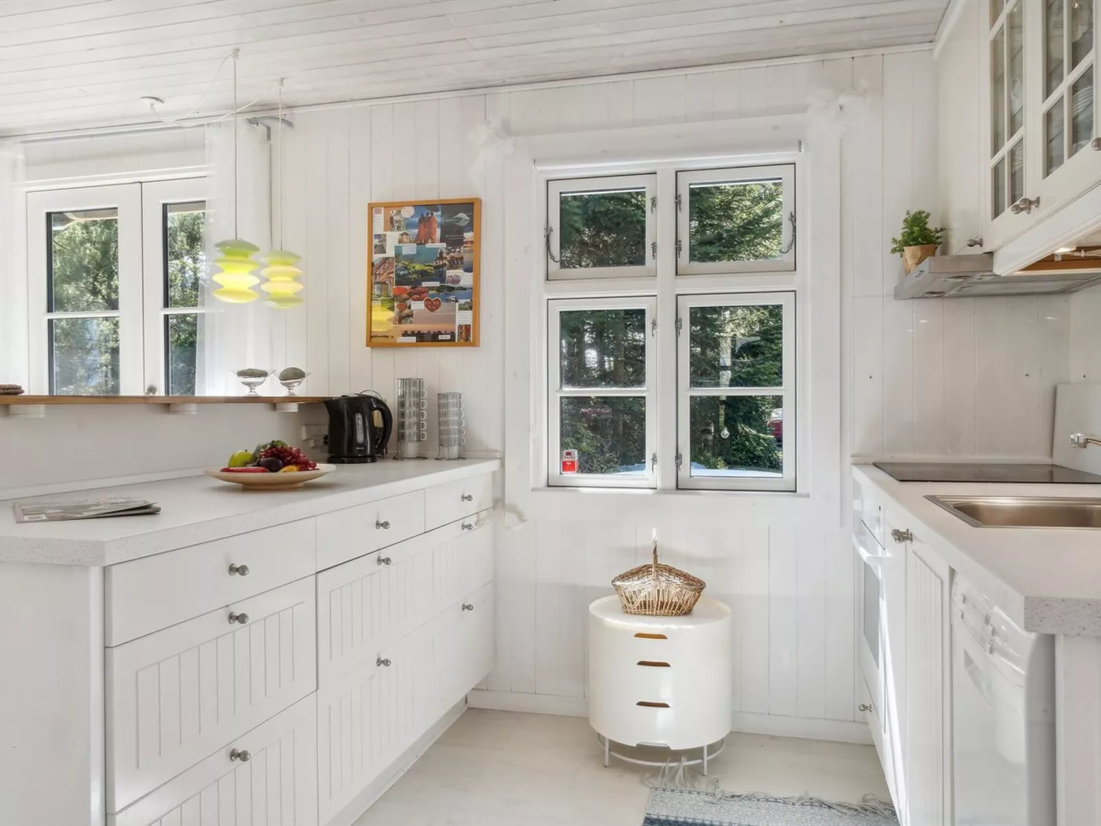 "Arild" - 10m from the sea-Binnen