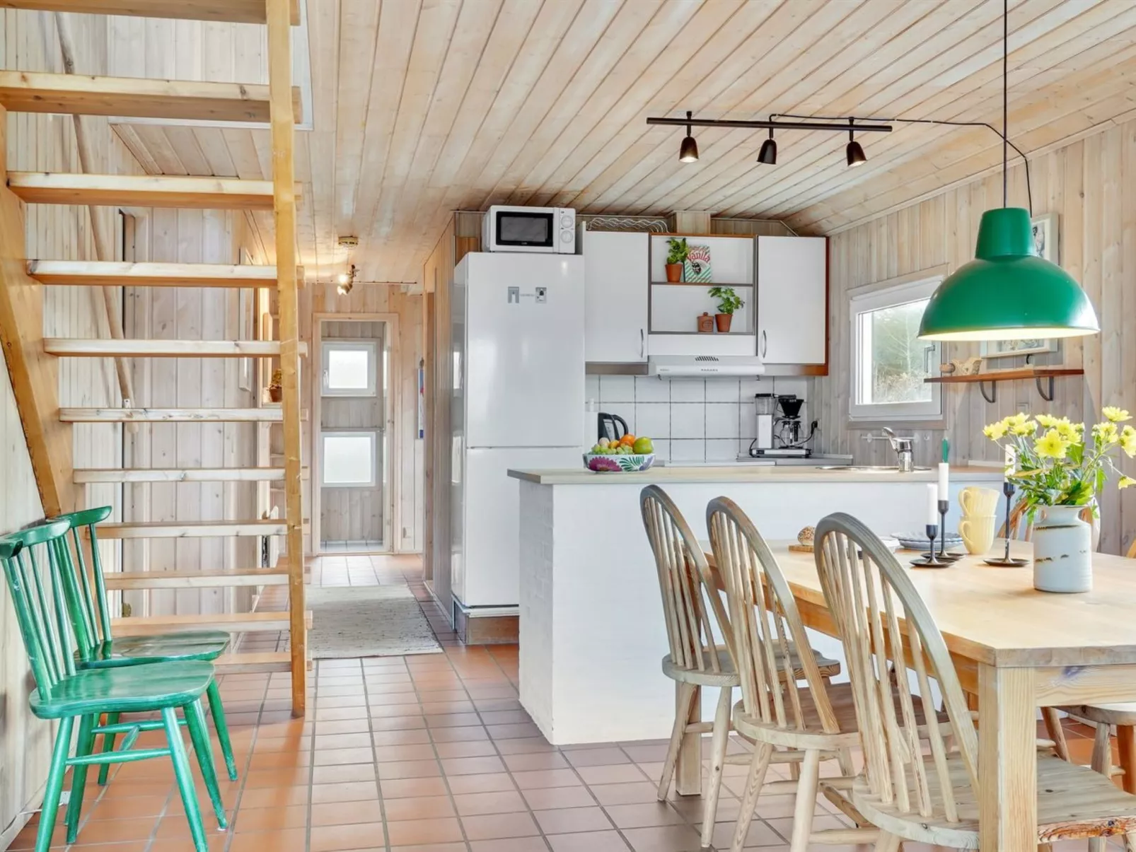 "Ananda" - 245m from the sea-Binnen