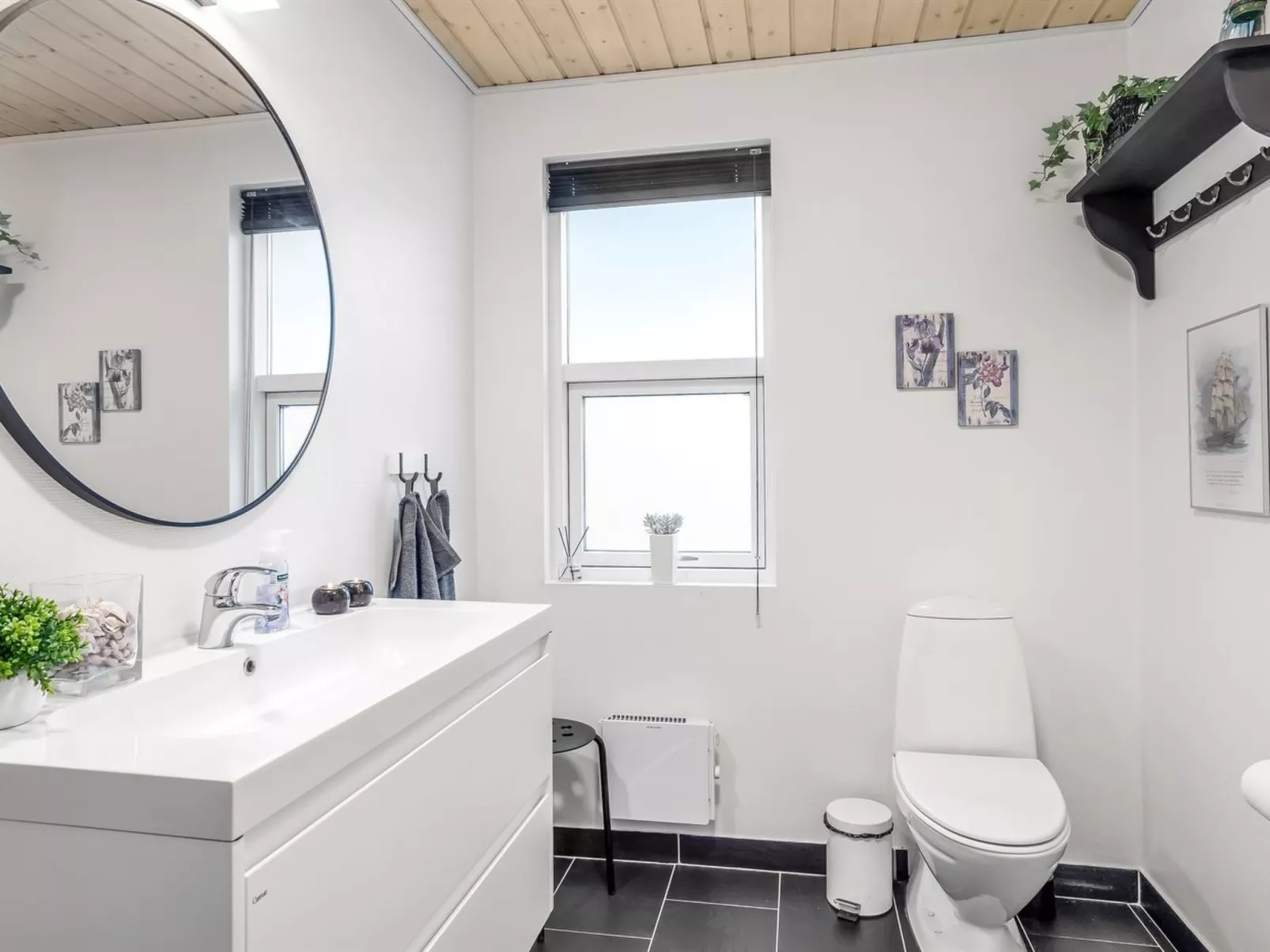 "Thure" - 1km from the sea-Binnen