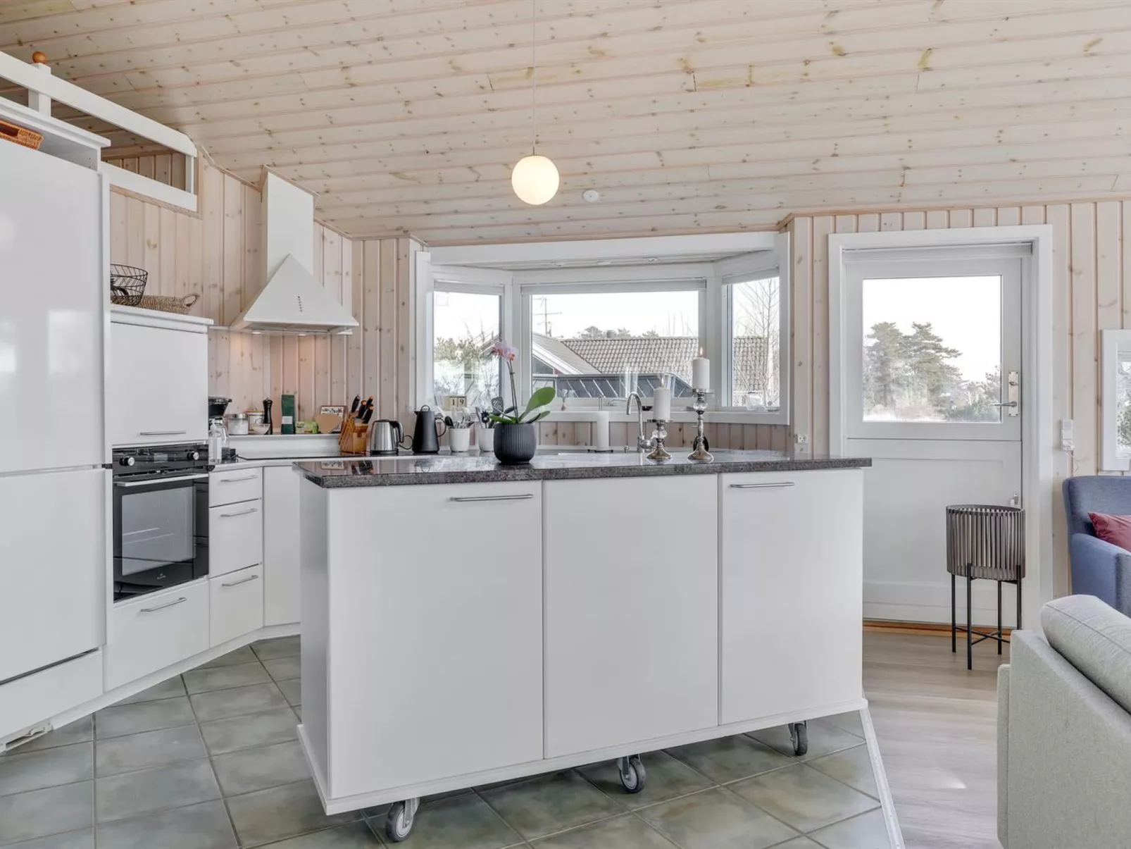 "Ansgar" - 150m from the sea-Binnen