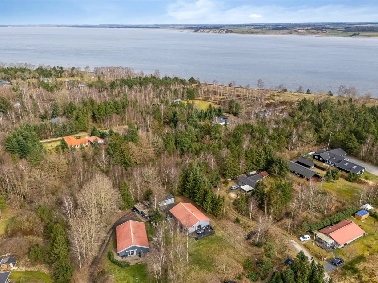 "Anine" - 200m to the fjord-Buiten