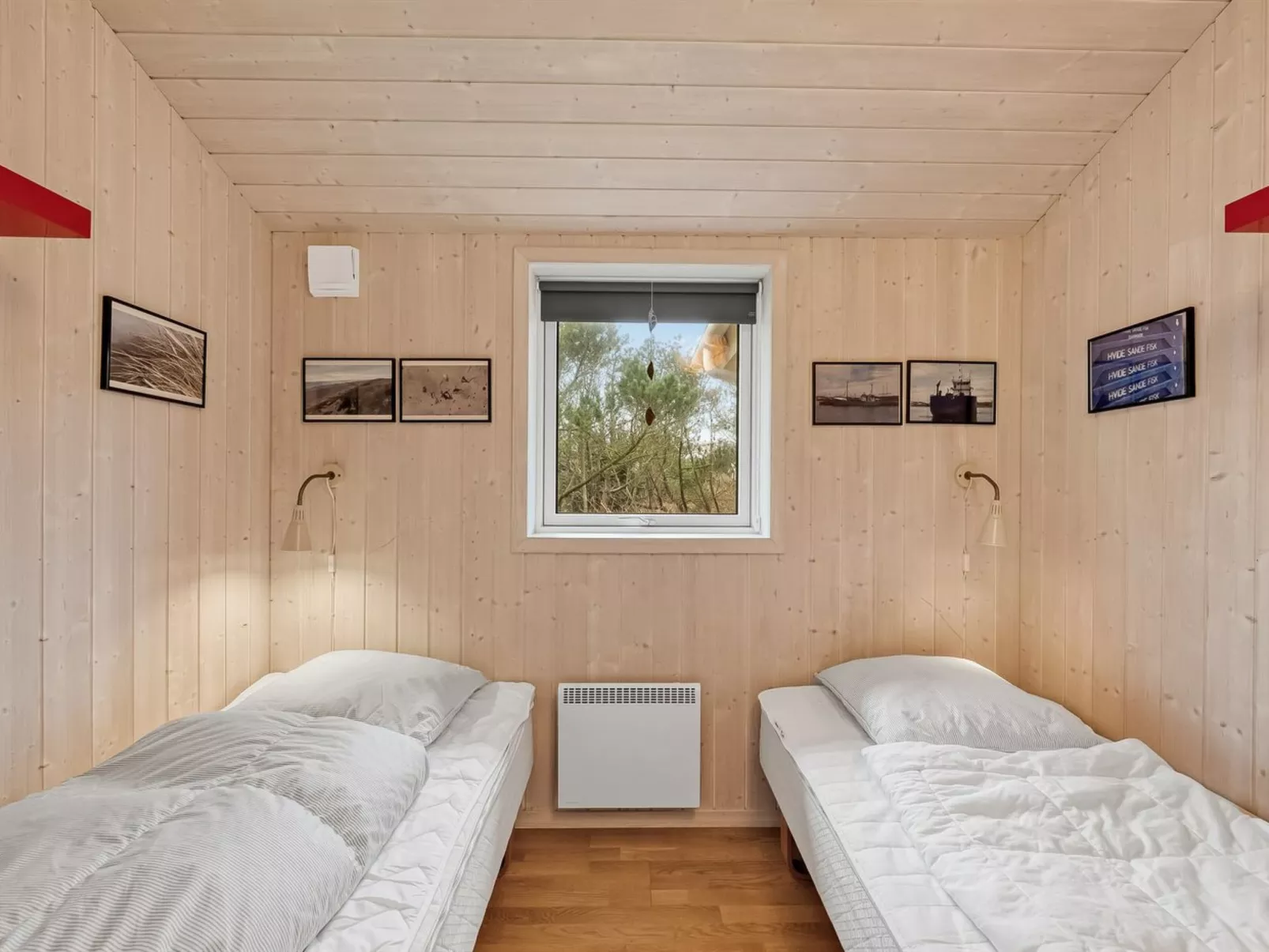 "Helen" - 500m to the fjord-Binnen