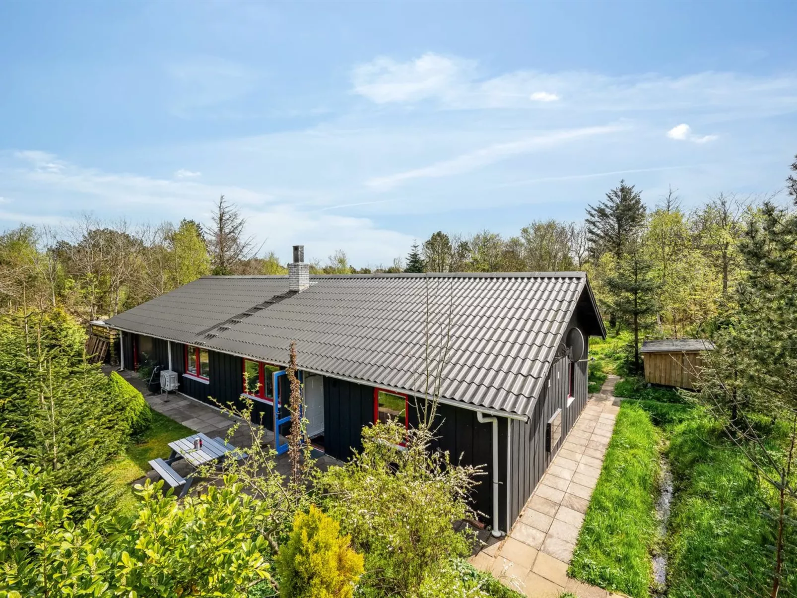 "Marillia" - 2km from the sea-Buiten