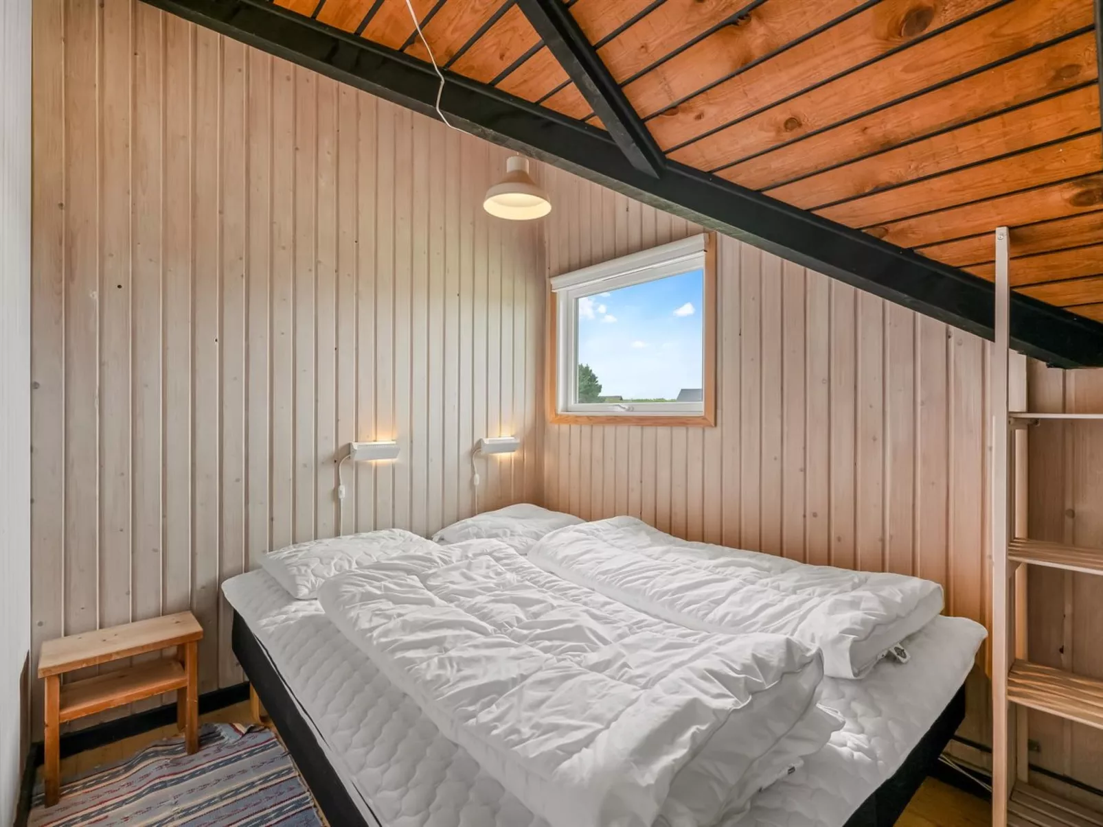 "Hildegart" -  from the sea-Binnen