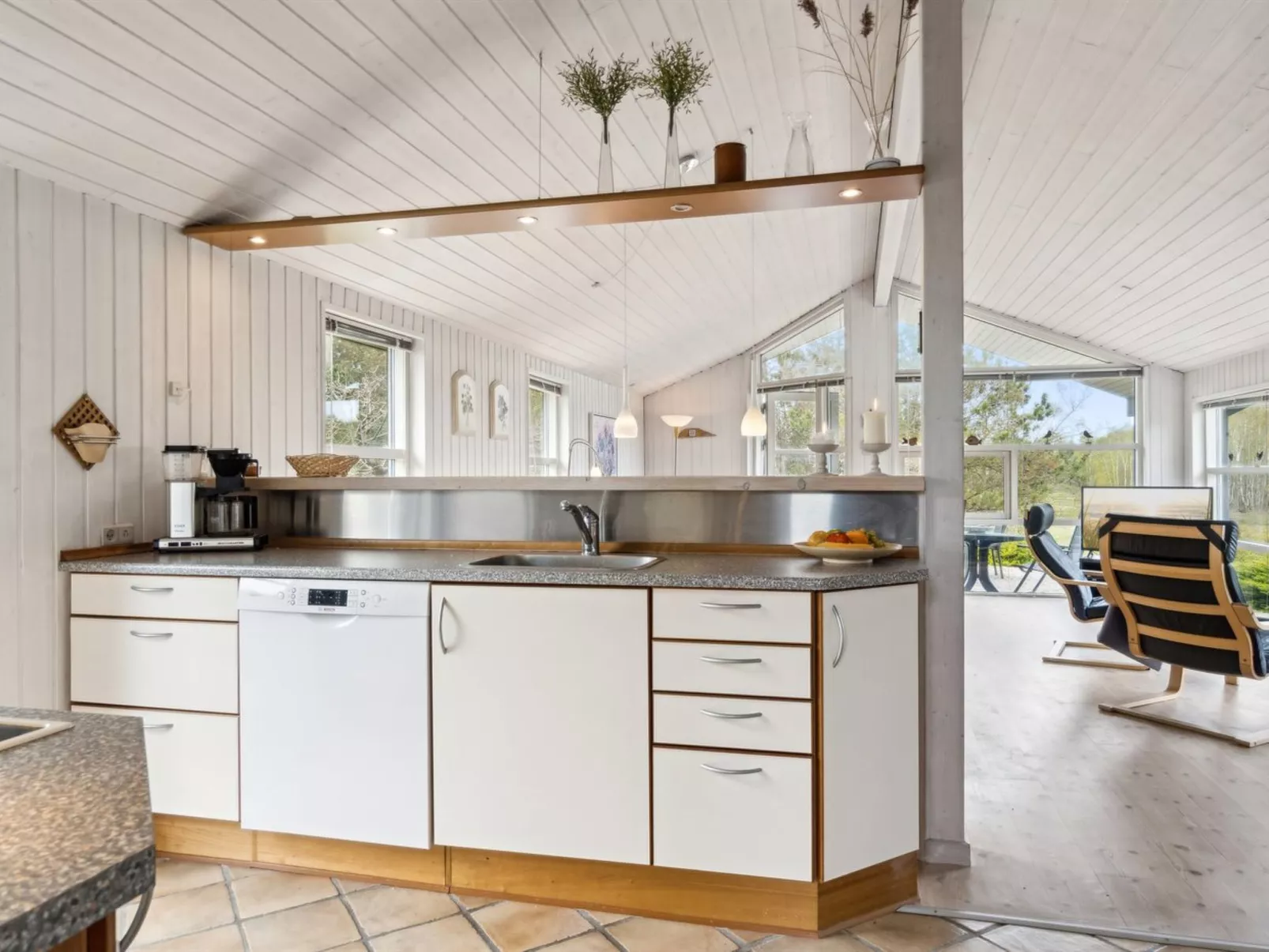 "Farah" - 275m from the sea-Binnen