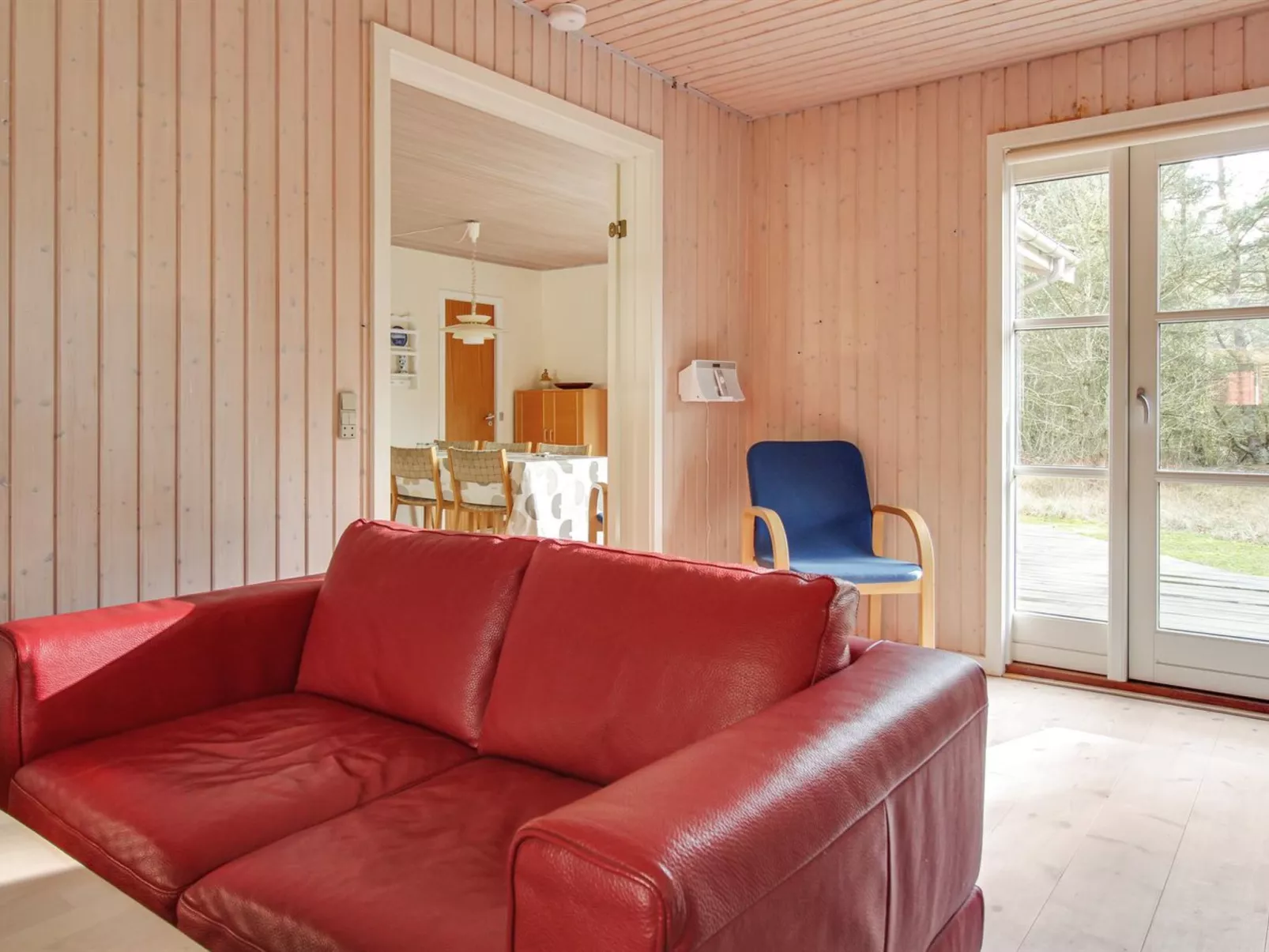 "Majken" - 300m from the sea-Binnen