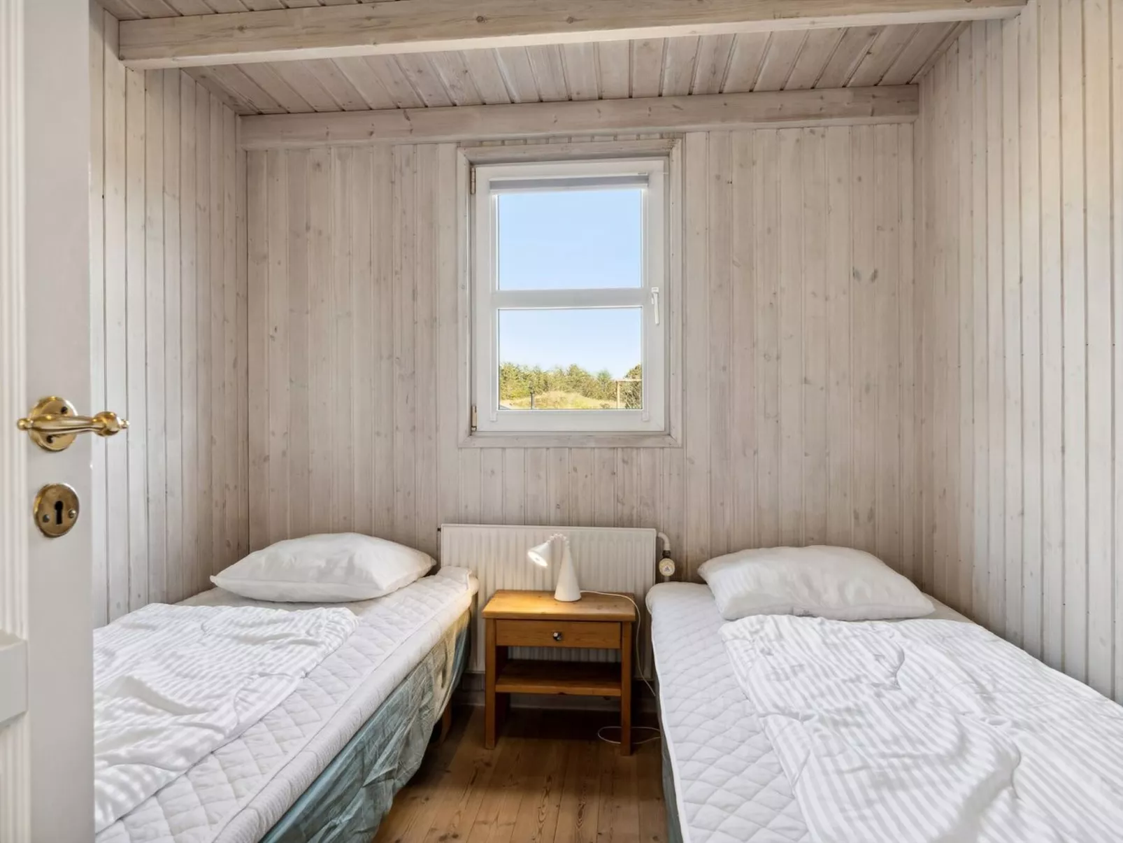 "Alrune" - 800m from the sea-Binnen