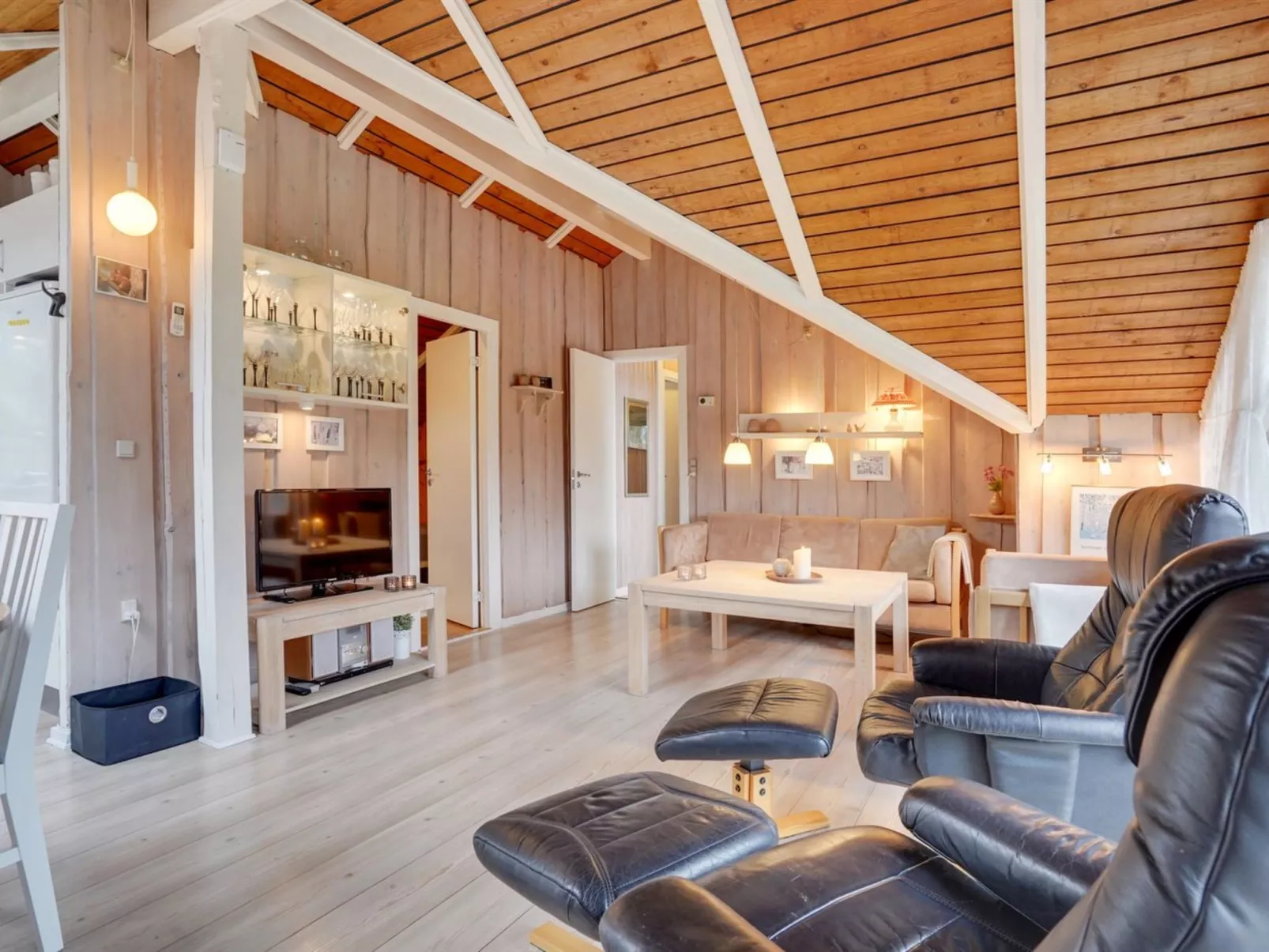 "Anninka" - 28km from the sea-Binnen