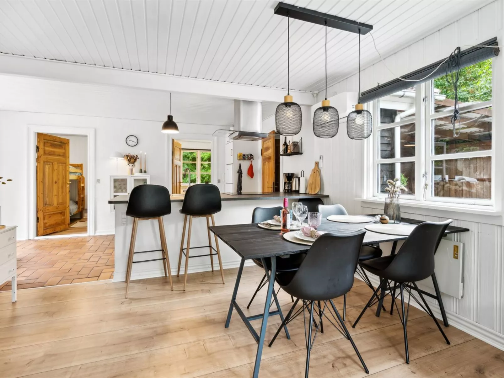 "Helghi" - 30km from the sea-Binnen