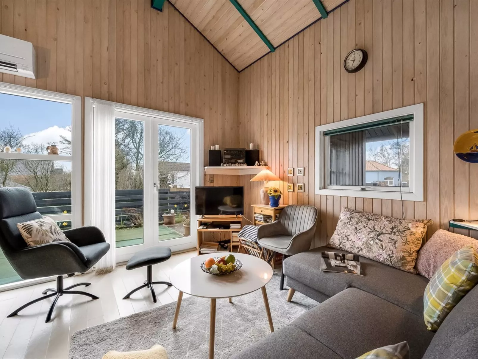 "Remo" - 990m to the fjord-Binnen